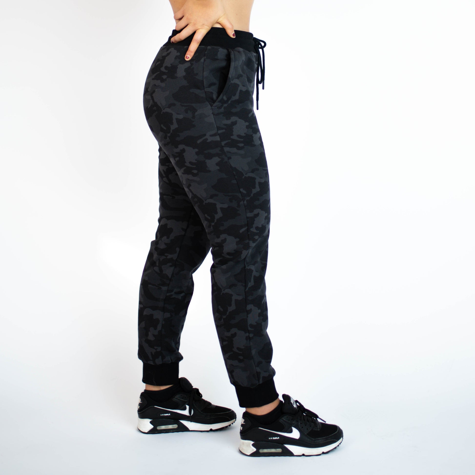 FLEO - Just Right Jogger - Jogger - Julia-sizemedium-8