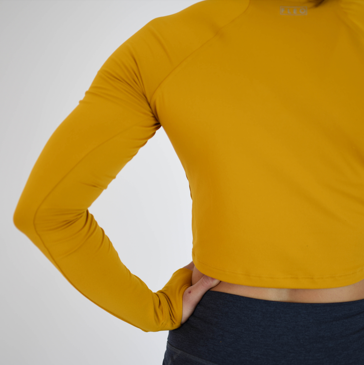FLEO - Foundation Crop Long Sleeve - Long Sleeve - ScreenShot2023-08-24at11.58.03AM