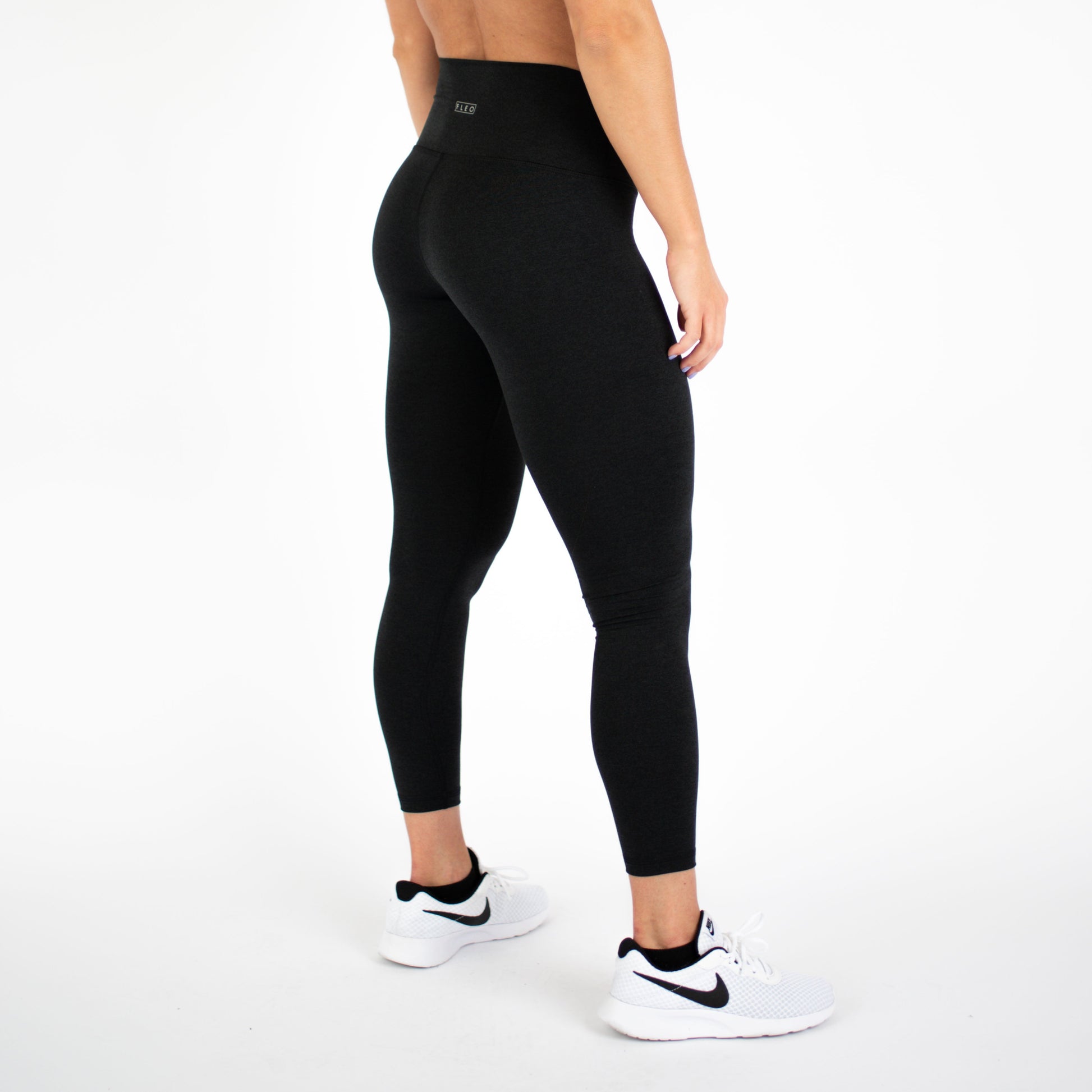 FLEO - El Toro Leggings 25" - High Rise - Leggings - back-logo-14_5d8b87a8-081b-46fe-9369-a941b40afb1f