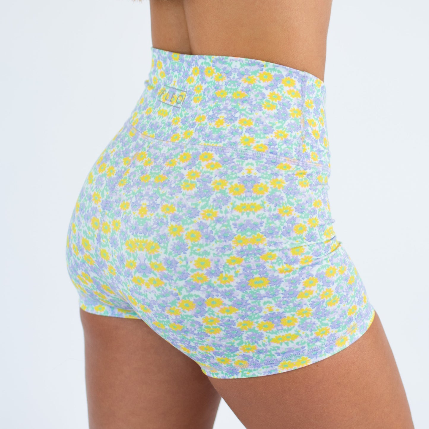 FLEO - V Waistband Short 3.5" - High Rise - Shorts - bflyblissvwb-5