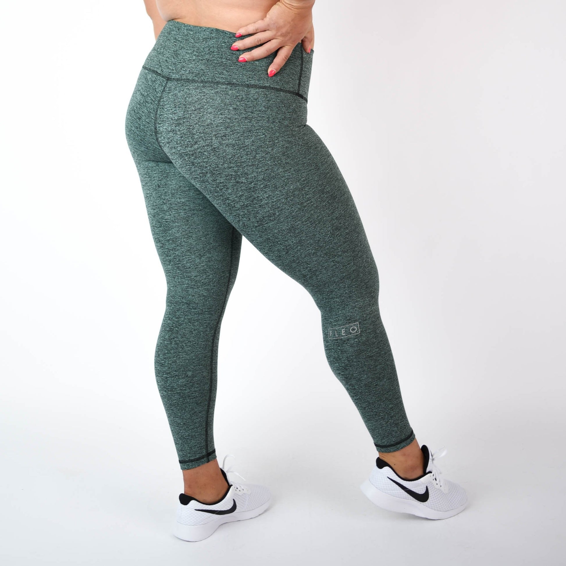 FLEO - El Toro Leggings 25" - High Rise - Leggings - biscay-black-4_8efbbb55-9a8f-4c7a-82ea-a0f811c8157c