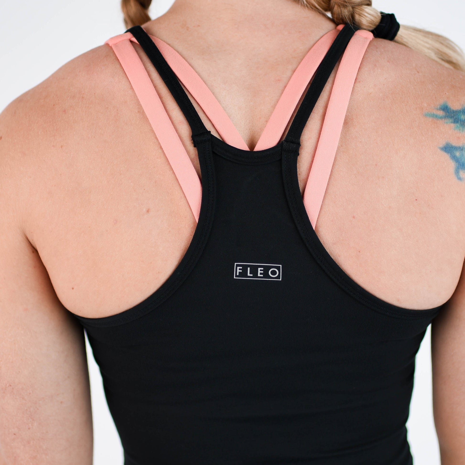 FLEO - Switch Up Crop Tank - Fitted - Tank - black-10_5eb93604-4b15-4b2d-b284-6f93d04b7123
