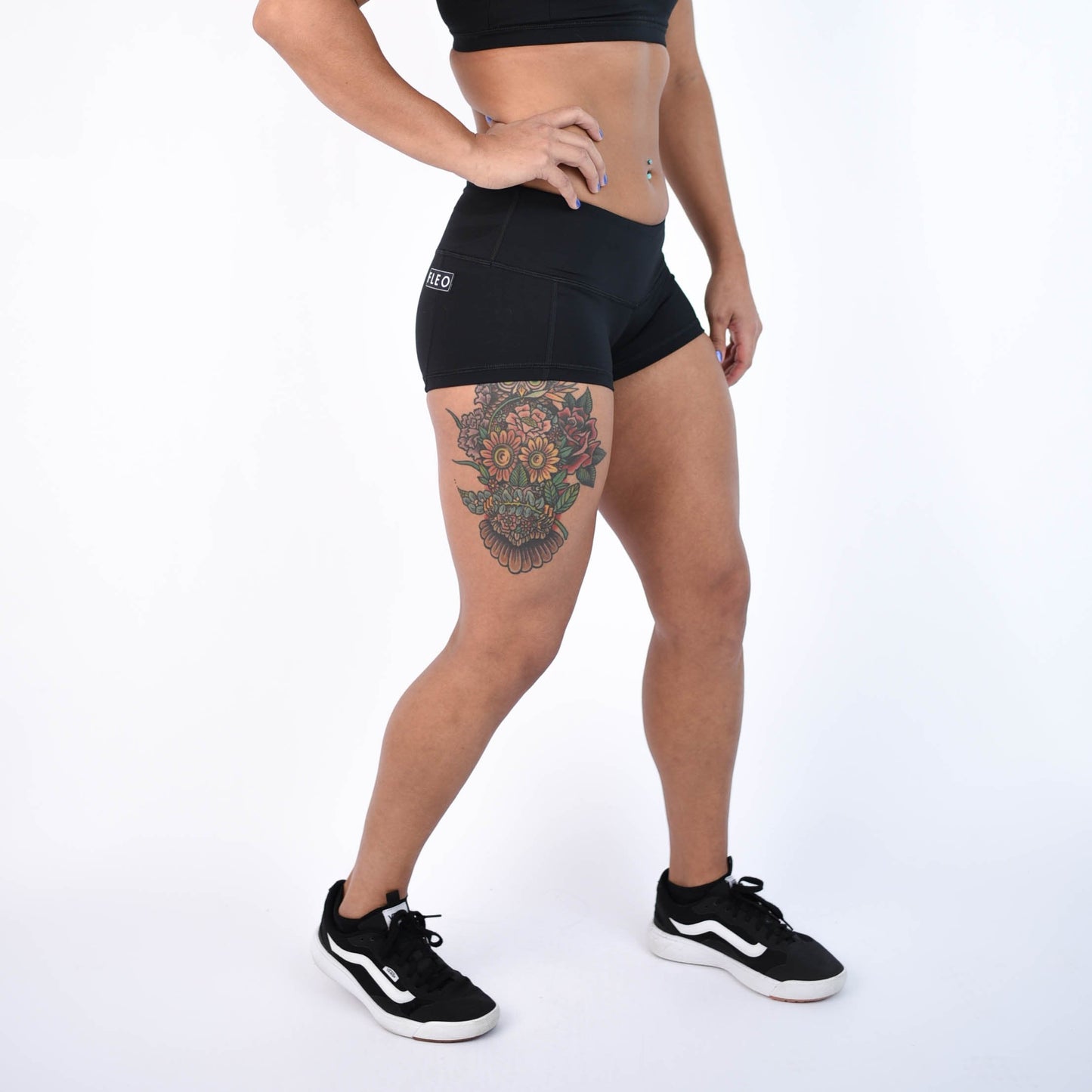 FLEO - Low Rise Contour Short 2.5" - Shorts - black-2_515a6f61-653d-474c-9f14-26007e21b761