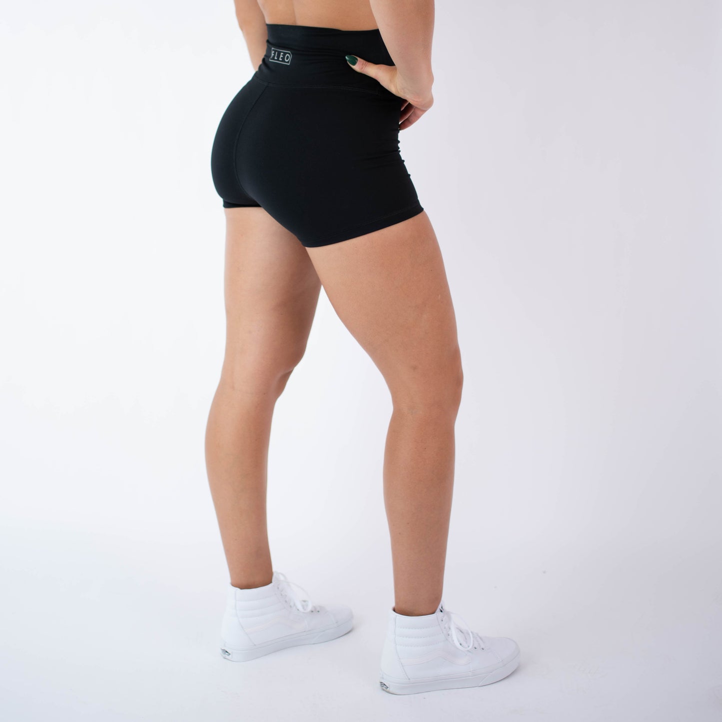 FLEO - True High Original Short 2.5" - Higher Rise - Shorts - black-4_bf3d6f1c-97b3-40f5-a959-1799cfe1afa1