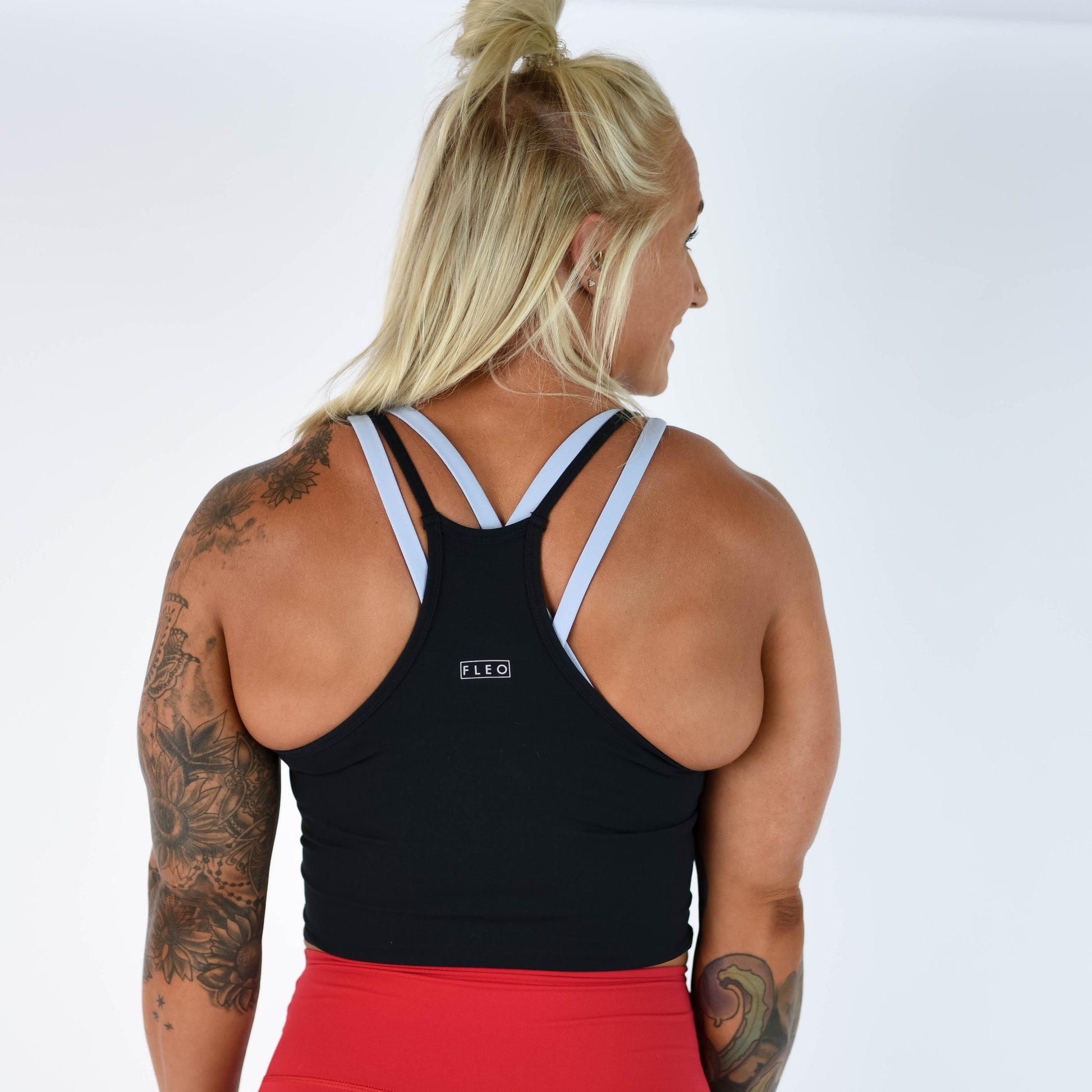 FLEO - Switch Up Crop Tank - Fitted - Tank - black-5_11a90be4-3f79-4141-aac6-eac343256232