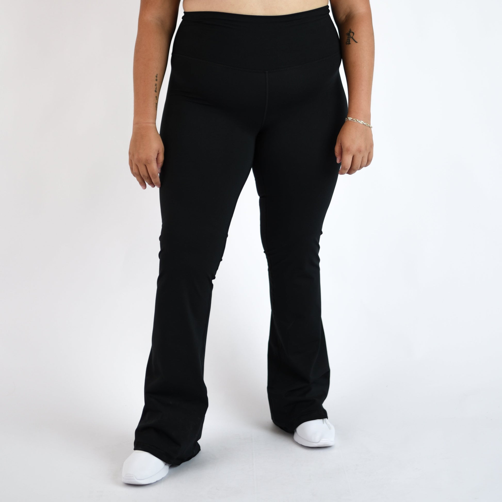 FLEO - Flare Legging - Higher Rise - Leggings - black-flare-6