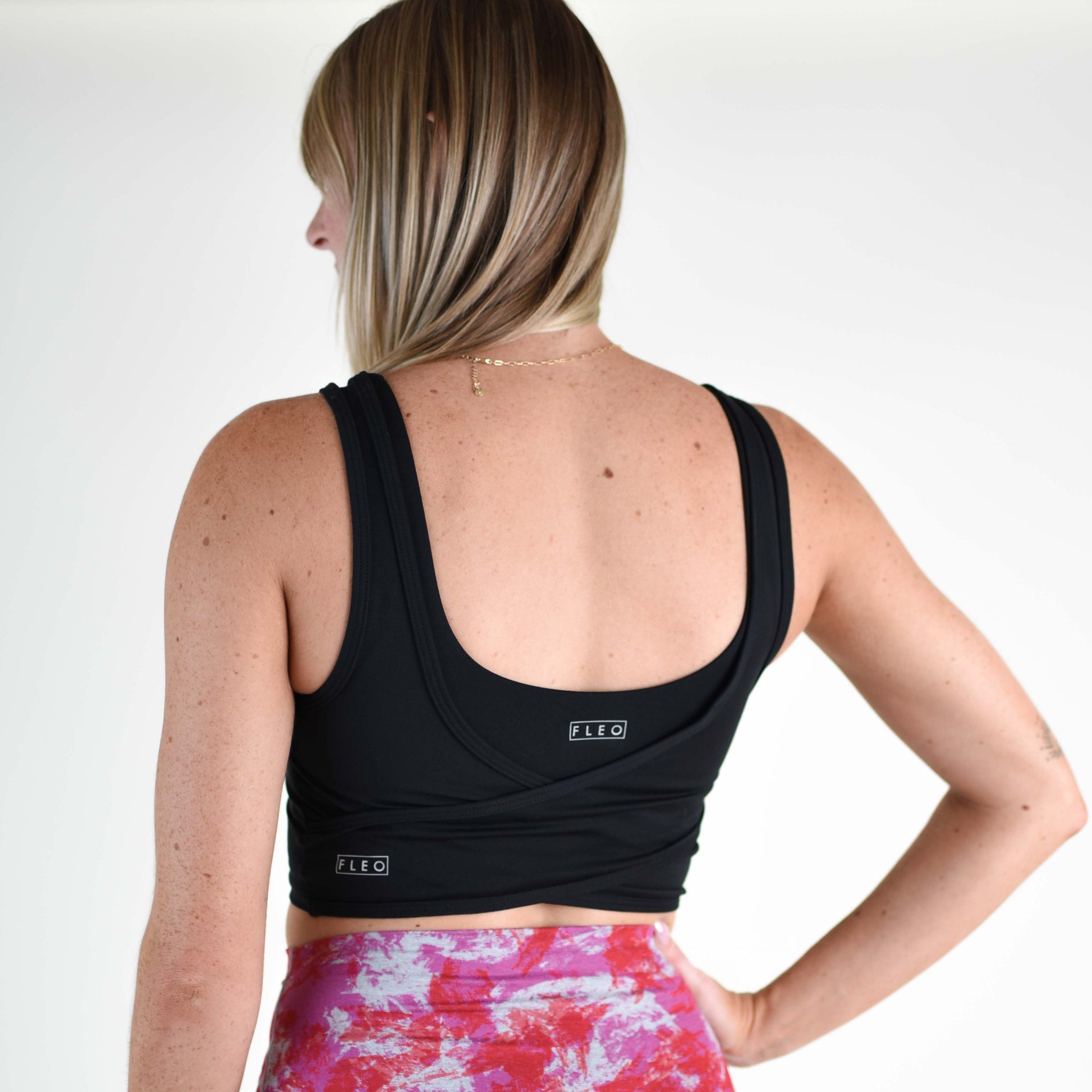 FLEO - Wrap Crop Tank - Fitted - Tank - black-wrap-8