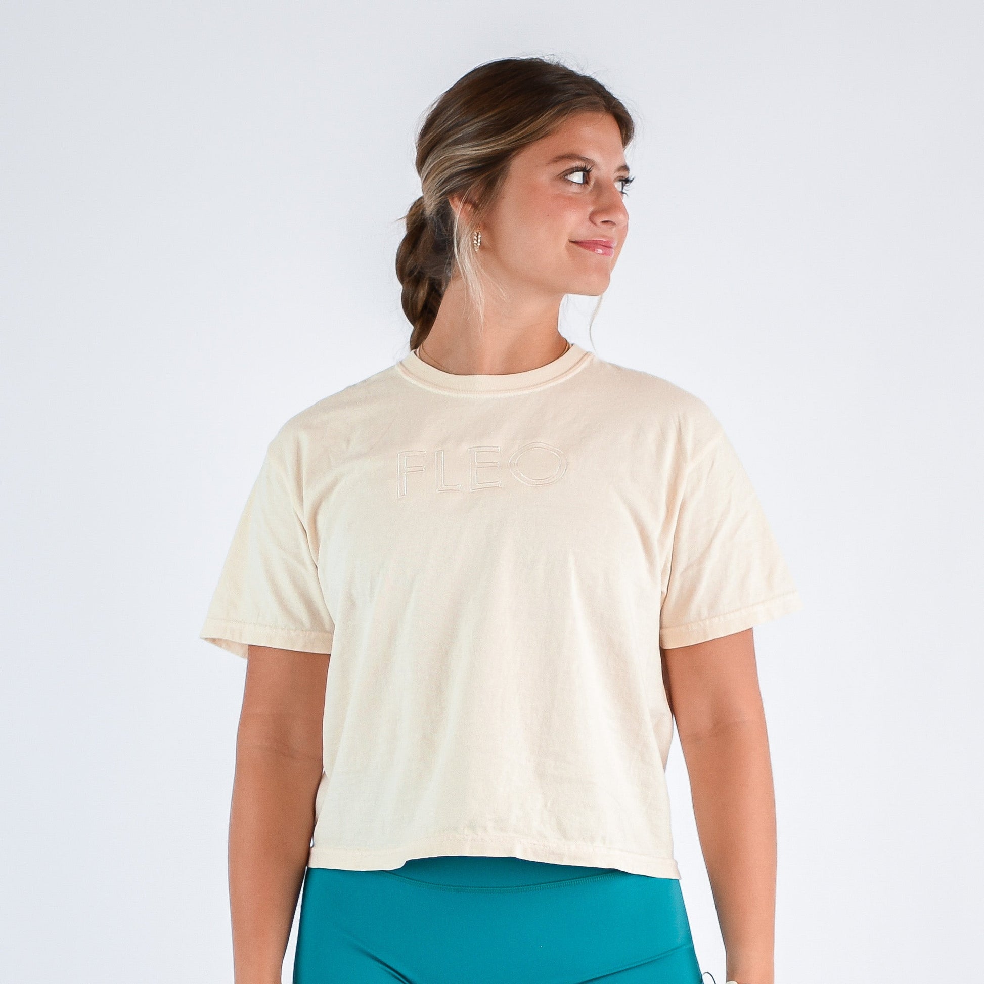 FLEO - Boxy Tee - T - boxycropivory-2
