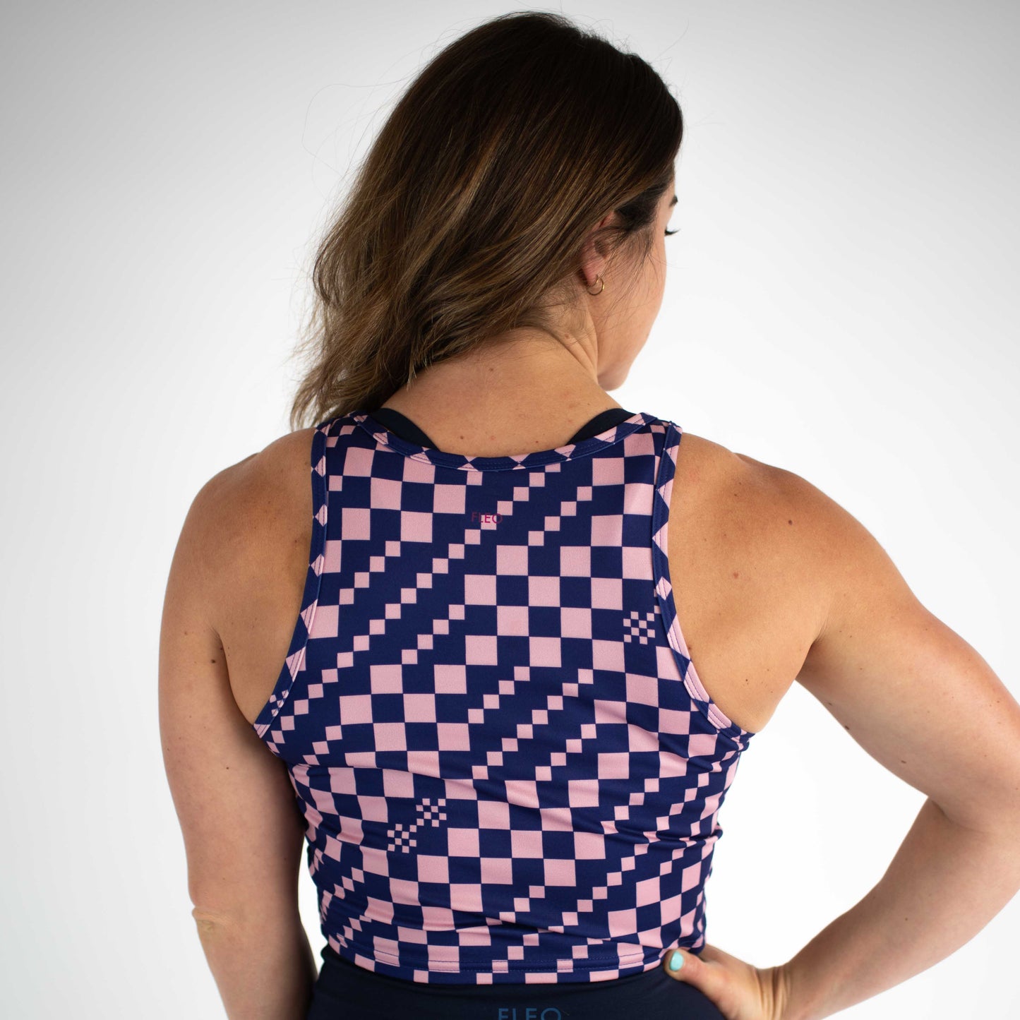 FLEO - Tempo Crop Tank - Fitted - Tank - chalk-phlox-4