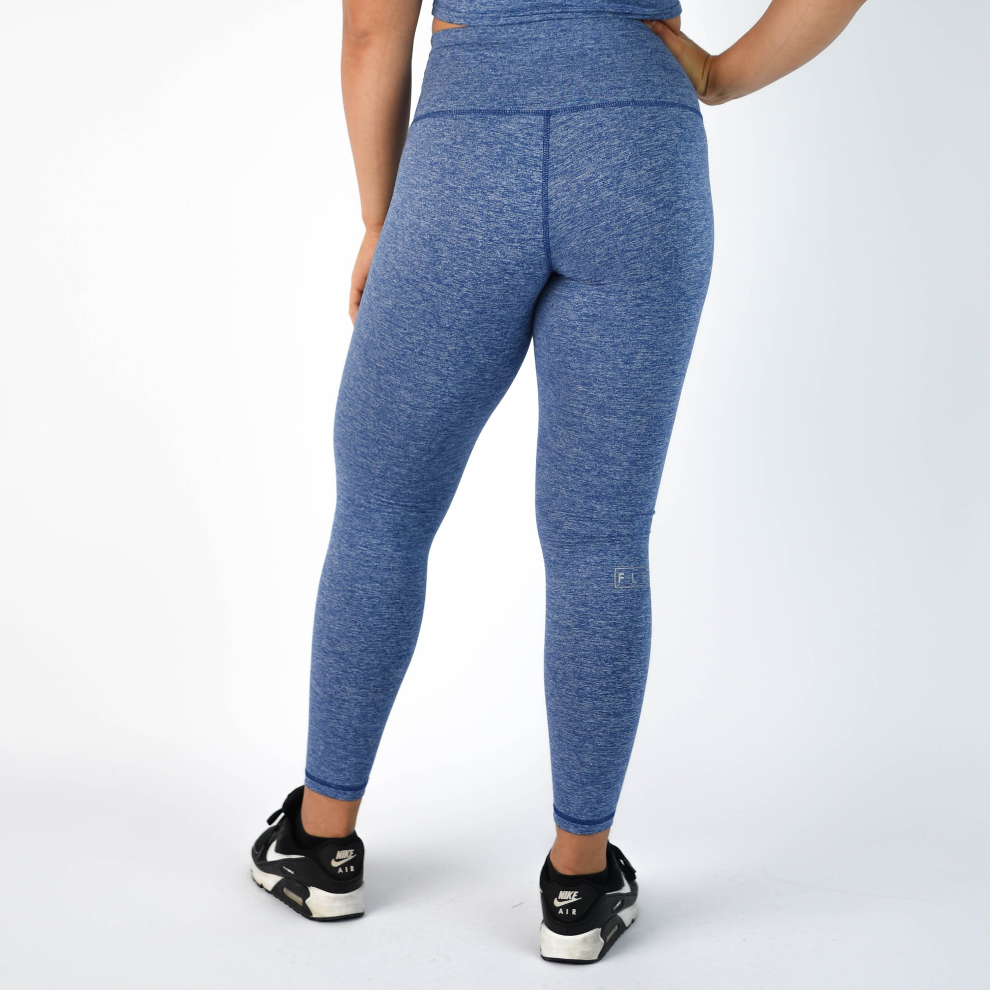 FLEO - El Toro Leggings 28" - High Rise - Leggings - cobalt-white-5_f8249909-399b-49cc-81cc-ea98b7b88016