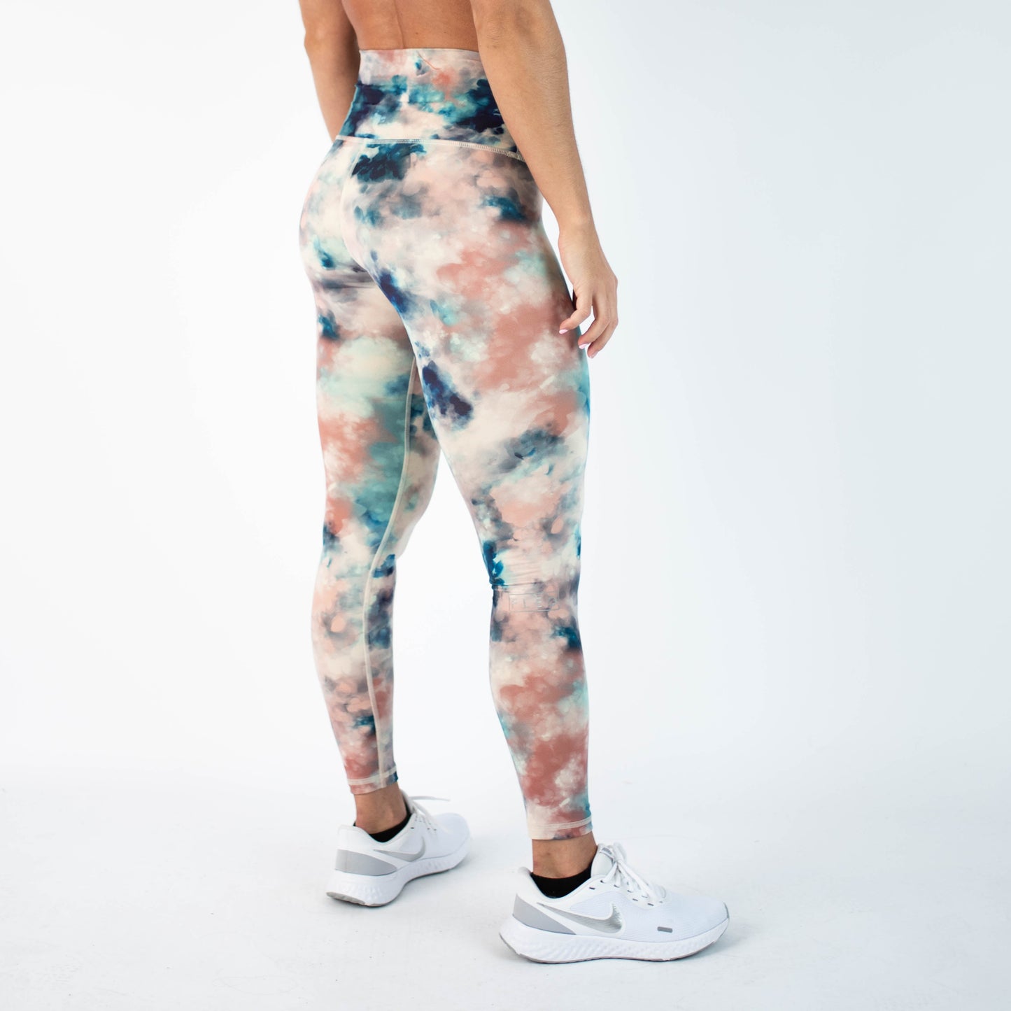 FLEO - El Toro Leggings 25" - High Rise - Leggings - deep-dive-4