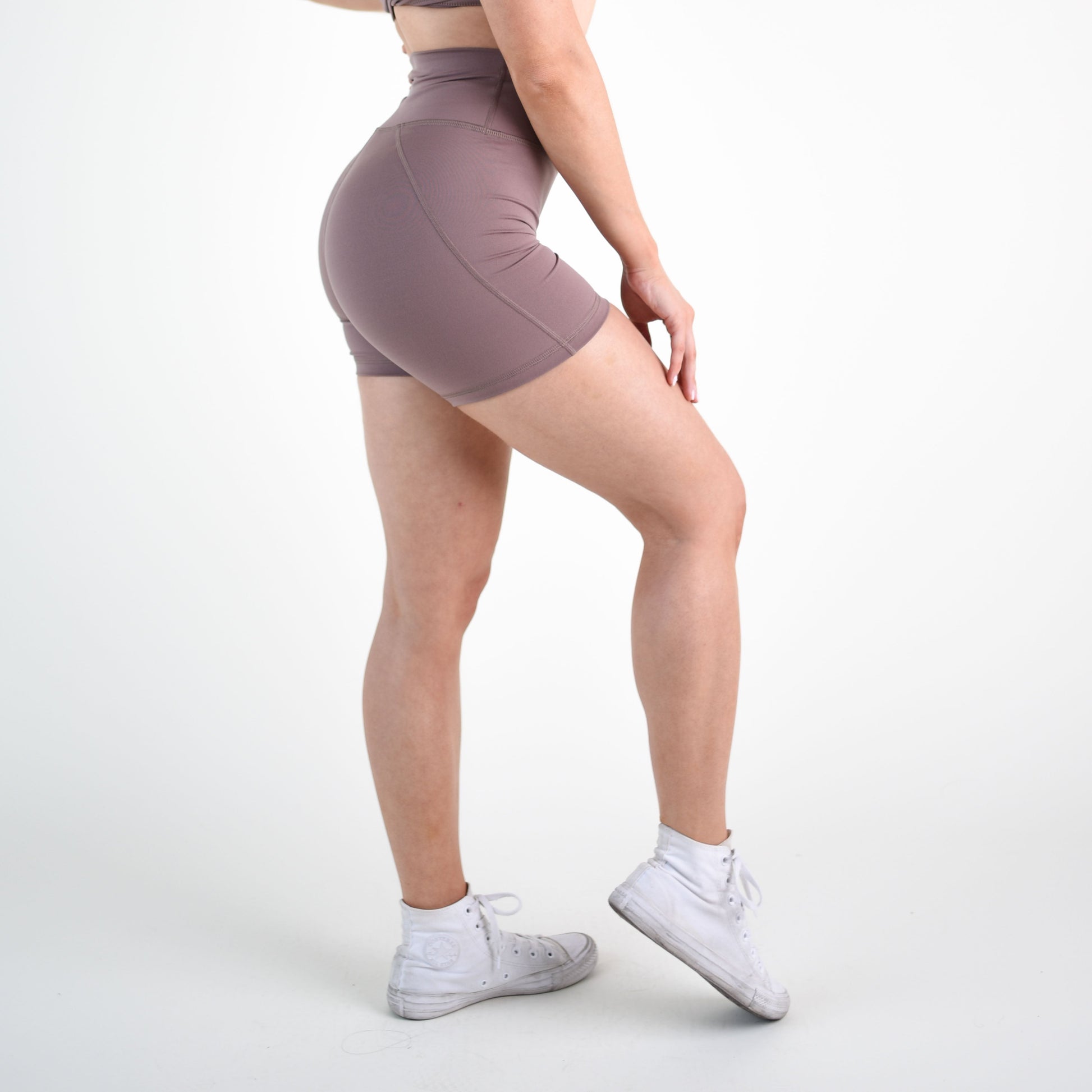 FLEO - Charge Short 5" - No Front Seam - Higher Rise - Shorts - deep-taupe-megan-3