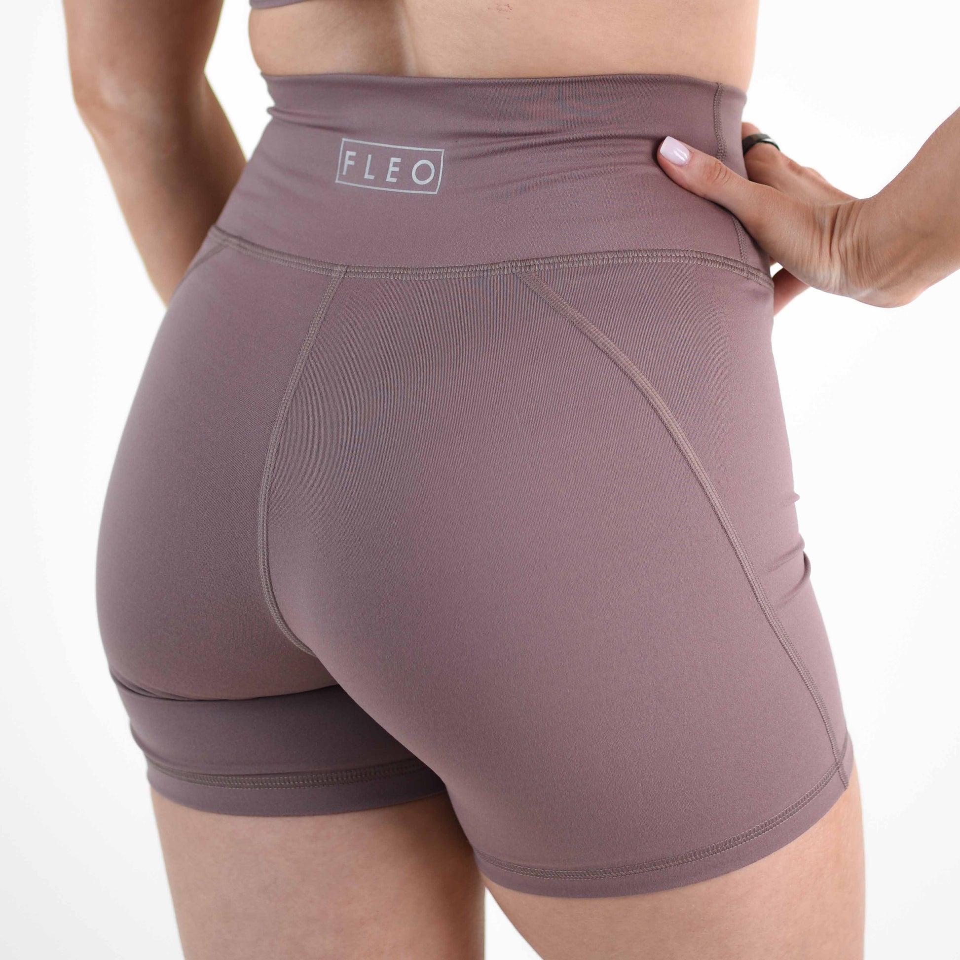 FLEO - Charge Short 5" - No Front Seam - Higher Rise - Shorts - deep-taupe-megan-5