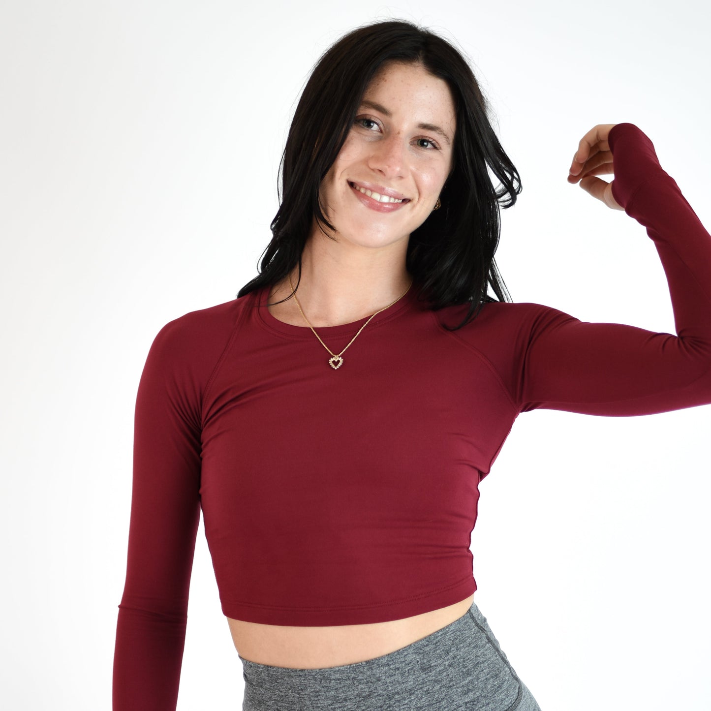 FLEO - Foundation Crop Long Sleeve - Long Sleeve - deepred-2_356a41f6-554d-4d19-a40c-2f06d74f62ff