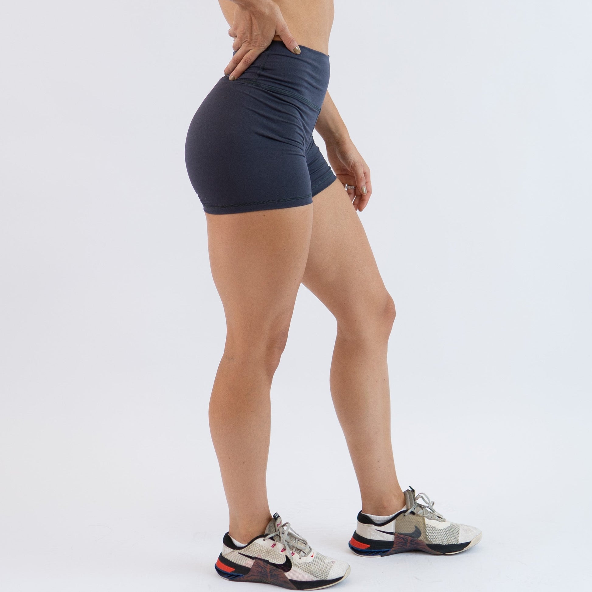 FLEO - True High Short 4" - Higher Rise - Shorts - ebony_ths-2