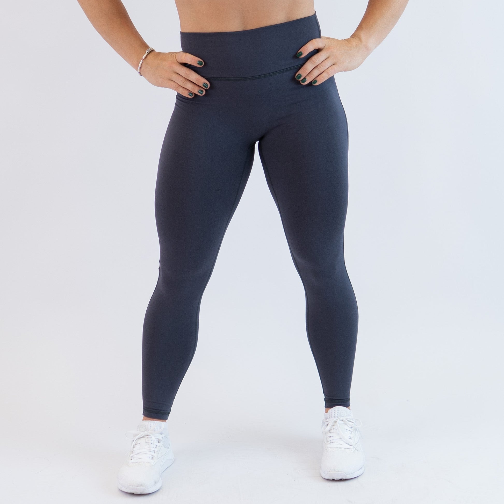 FLEO - Charge Leggings 25" - No Front Seam - Higher Rise - Leggings - ebonychargeleggin-1