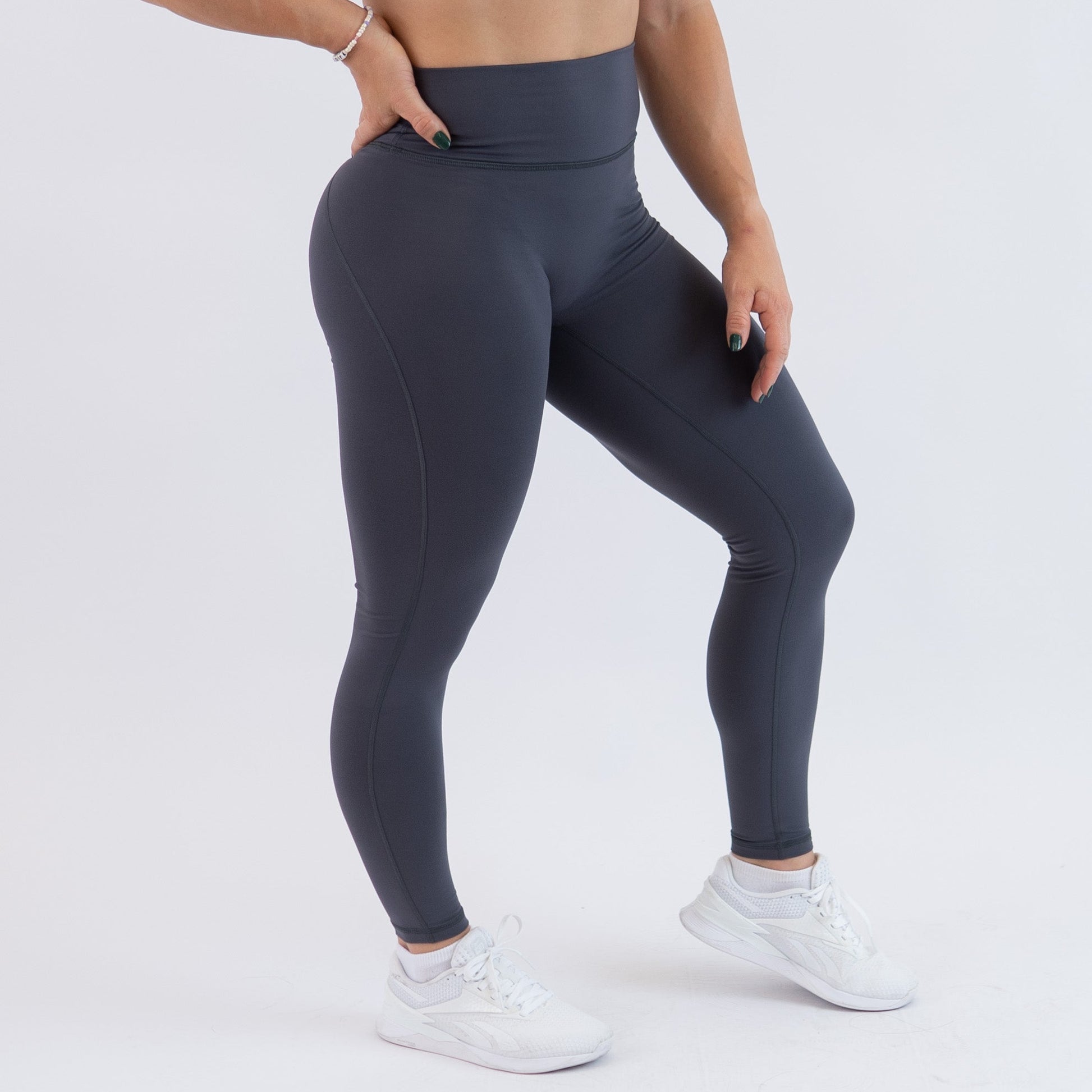 FLEO - Charge Leggings 25" - No Front Seam - Higher Rise - Leggings - ebonychargeleggin-2