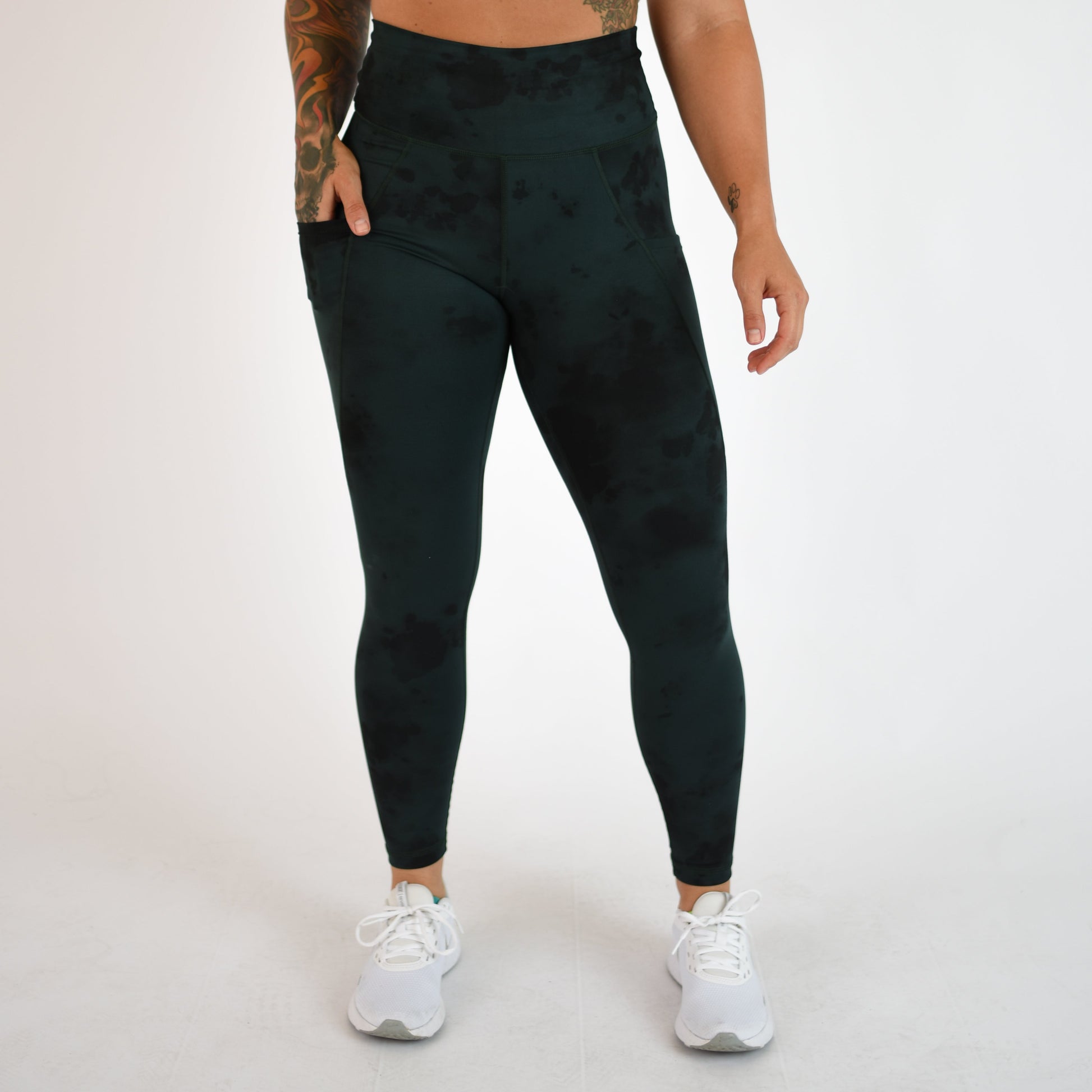 FLEO - Reverie Pocket Leggings 25" - High Rise - Leggings - forest-deep-dive-1