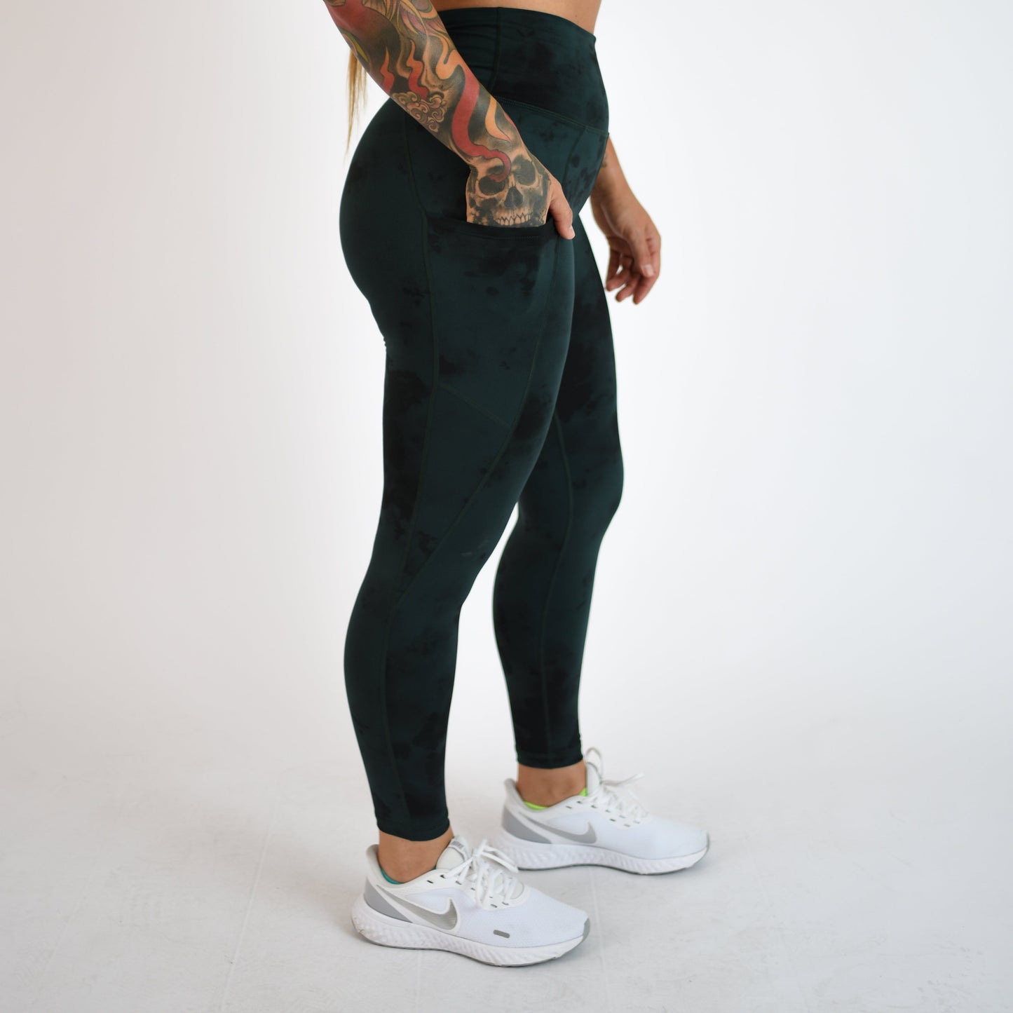 FLEO - Reverie Pocket Leggings 25" - High Rise - Leggings - forest-deep-dive-4