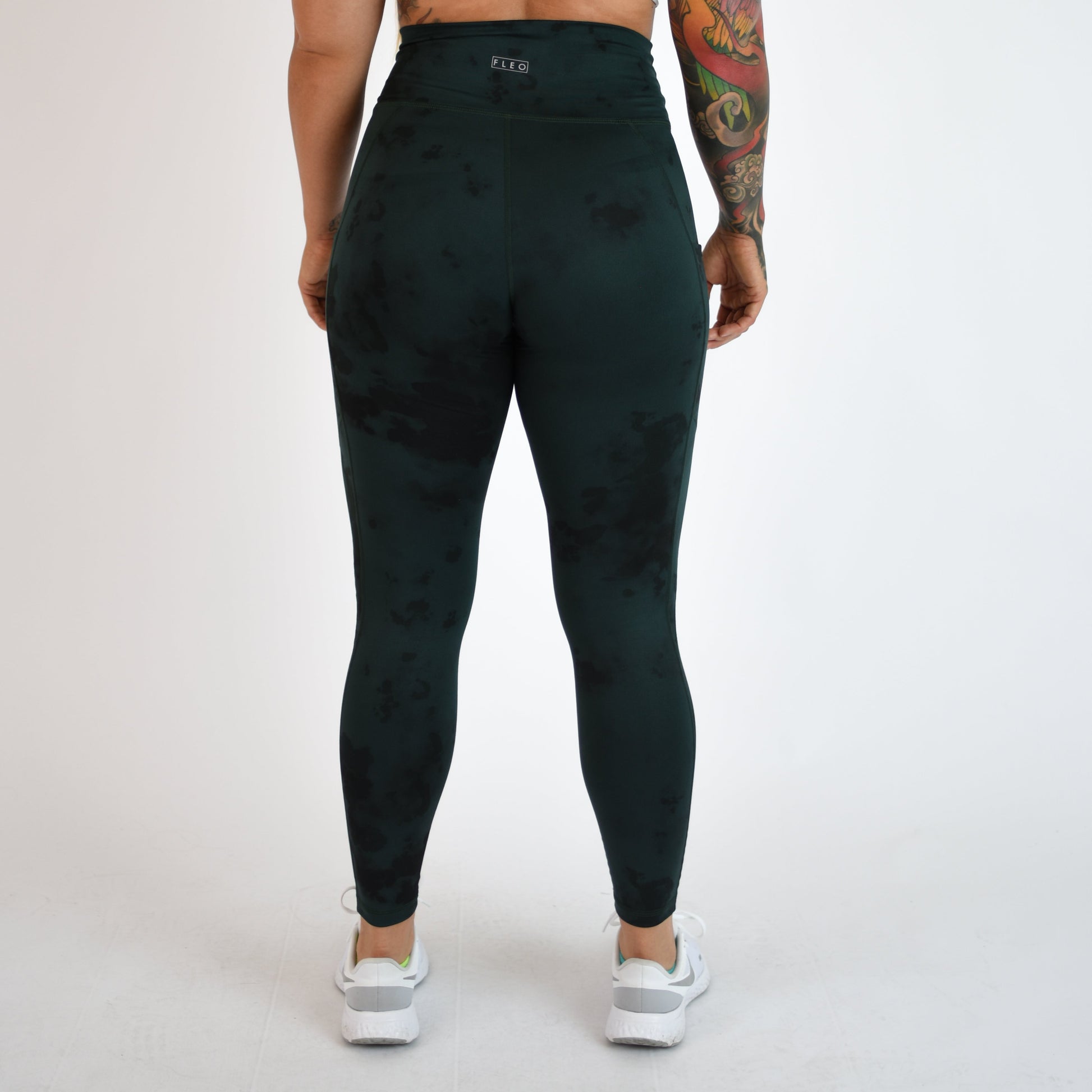 FLEO - Reverie Pocket Leggings 25" - High Rise - Leggings - forest-deep-dive-6