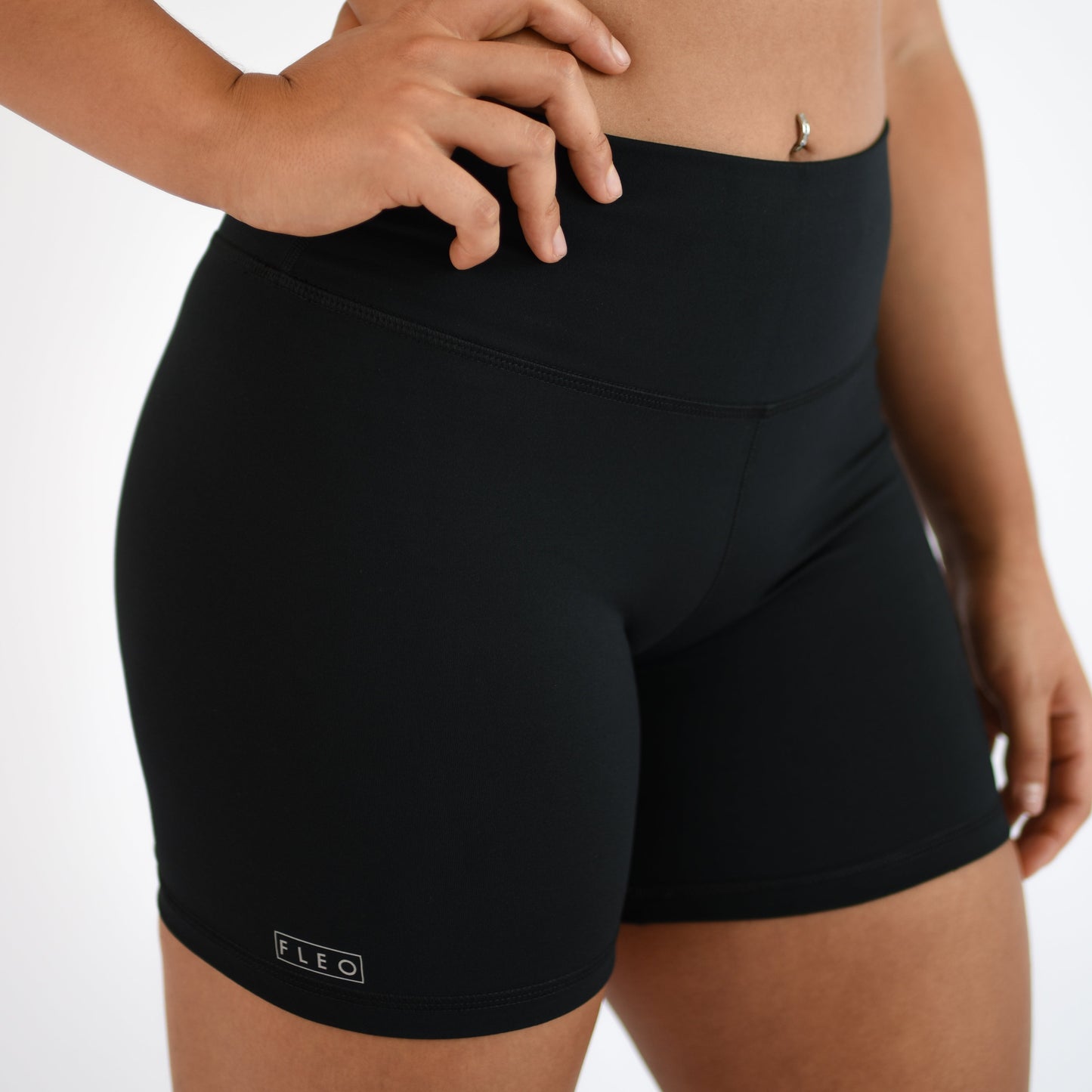 FLEO - Go Go Short 5" - High Rise - Shorts - go-go-black-3