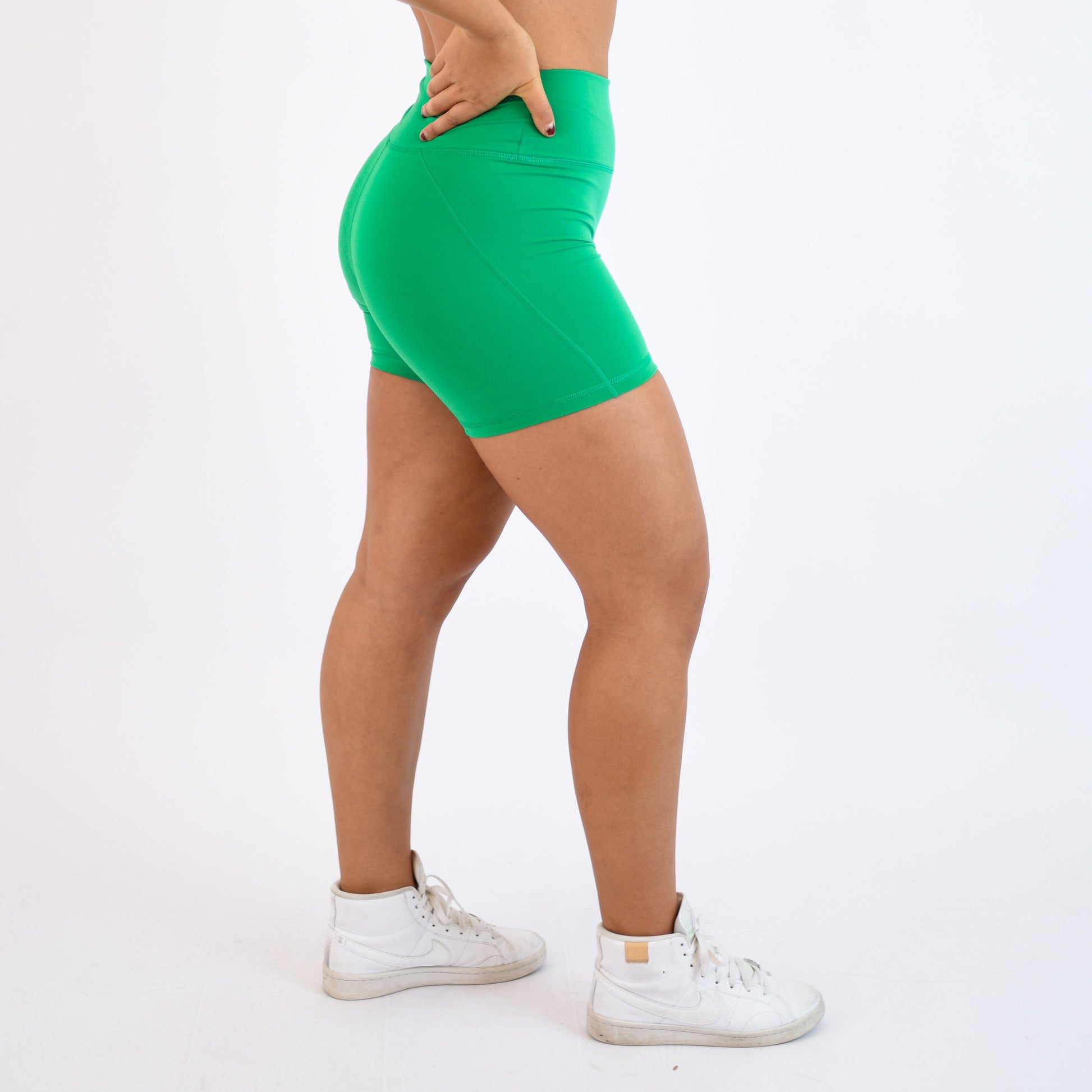 FLEO - Charge Short 5" - No Front Seam - Higher Rise - Shorts - golf-green-3_82cbda57-4c7c-49f9-8689-ffe853f45347