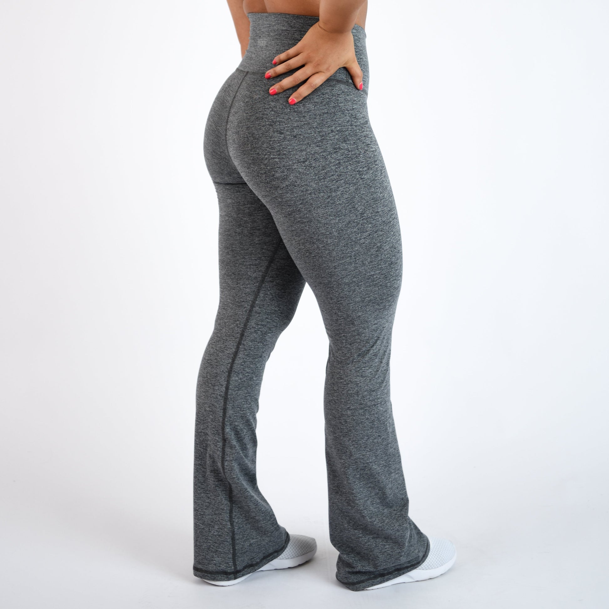 FLEO - Flare Legging - Higher Rise - Leggings - h.asphlat-flare-4