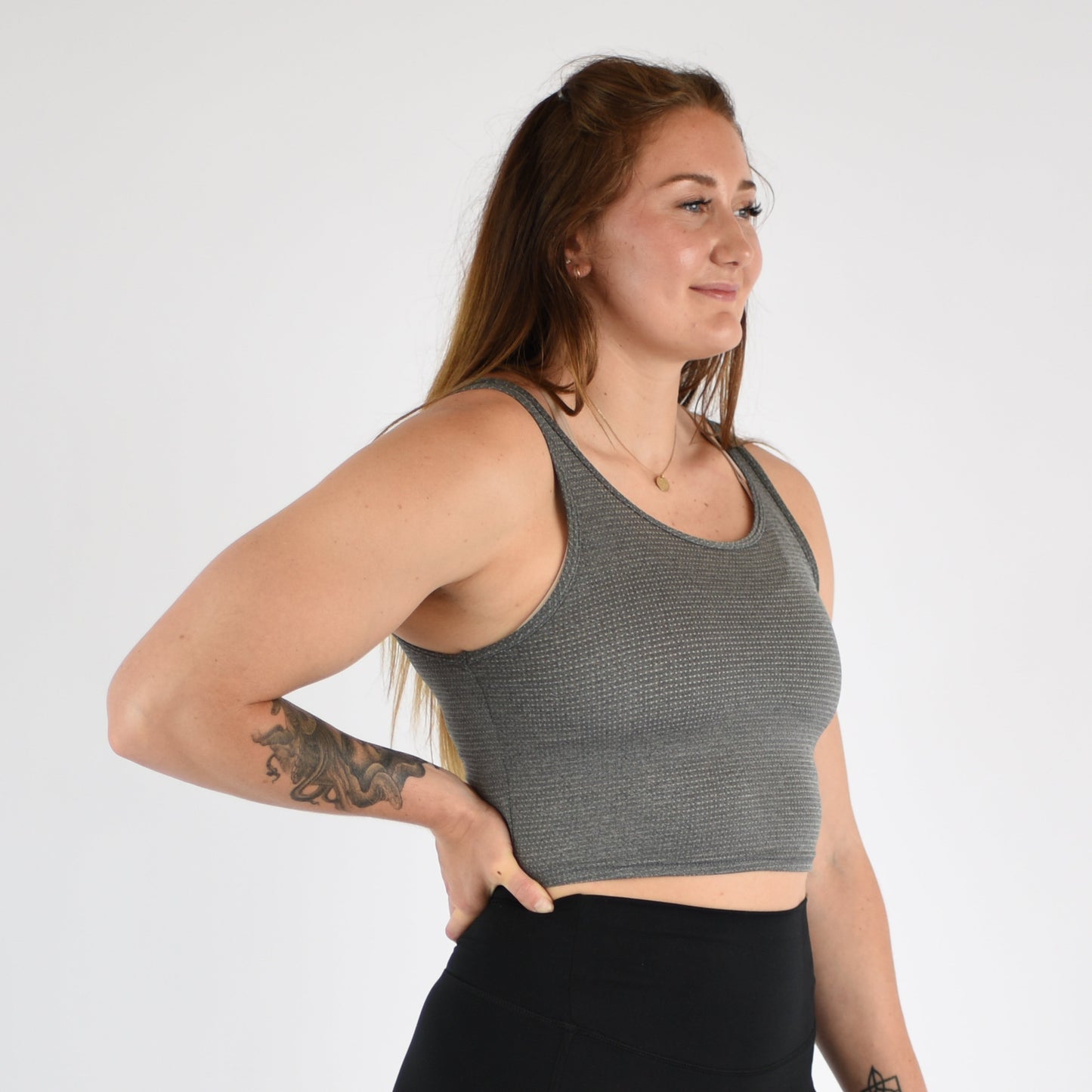 FLEO - Breeze Crop Tank - Fitted - Tank - heather-black-3_b45a1612-f72c-4ef1-bd22-435a701b2c63