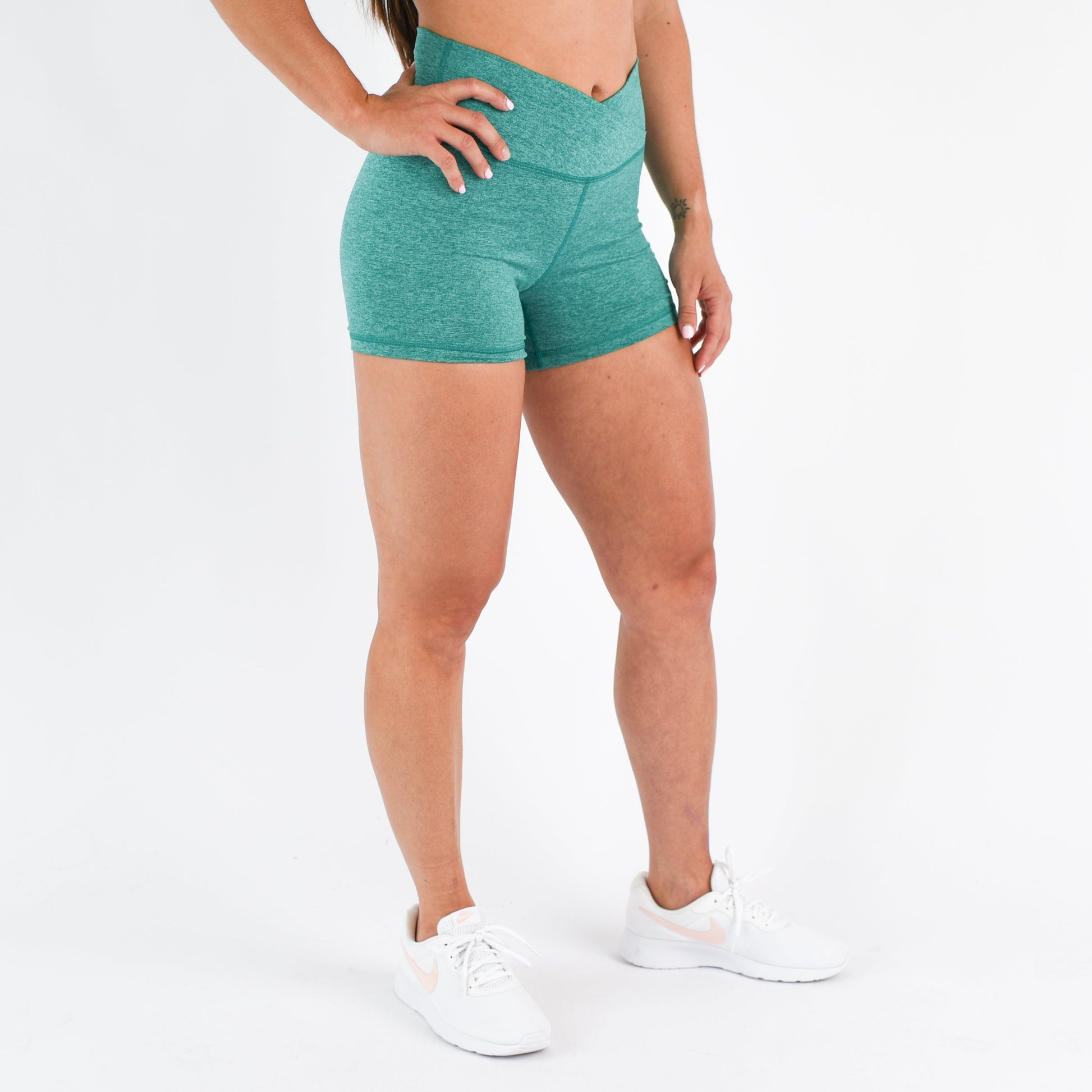 FLEO - V Waistband Short 3.5" - High Rise - Shorts - heather-emerald-2_099a0aa9-07a8-420f-a9a4-d71589214b77