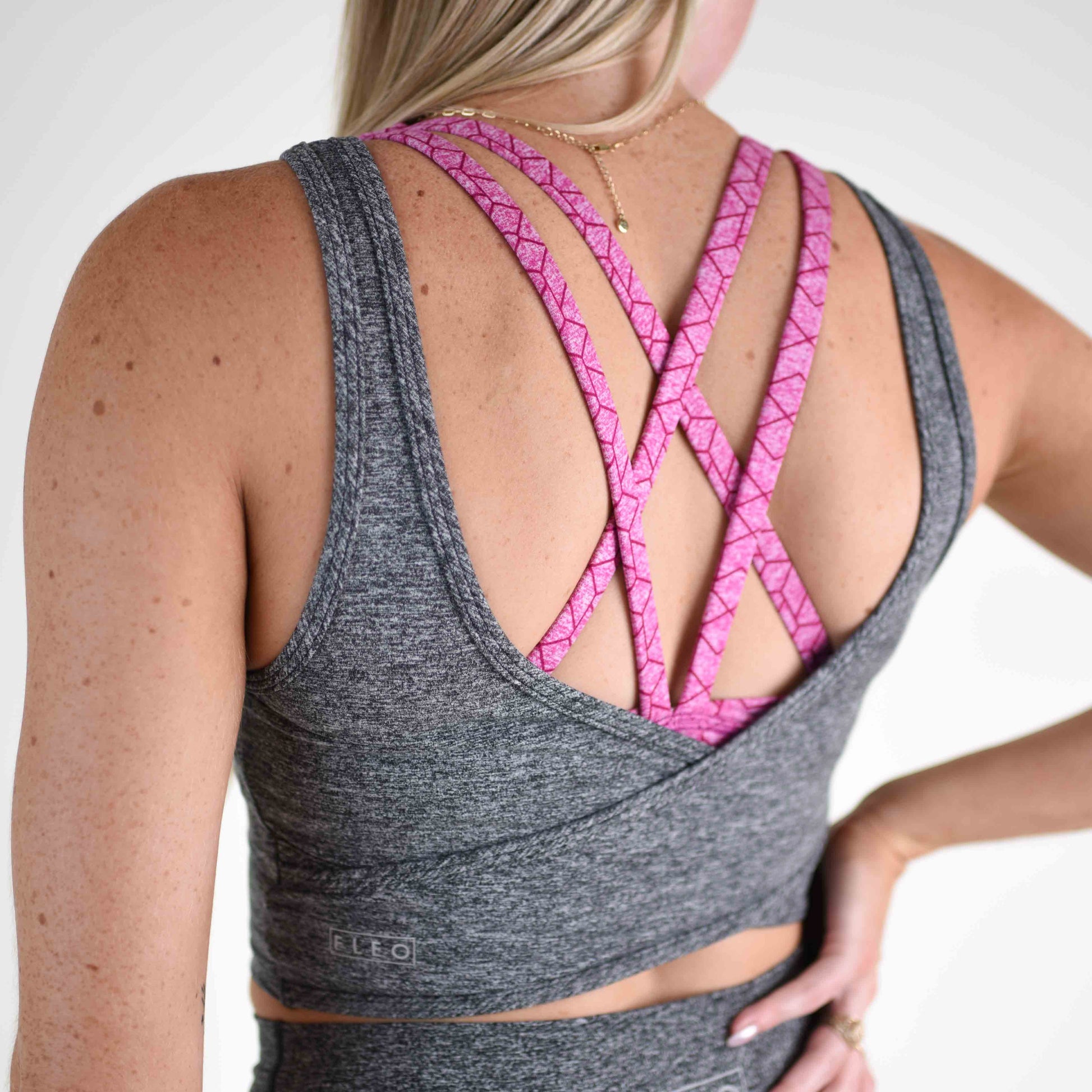 FLEO - Wrap Crop Tank - Fitted - Tank - heather-gray-bailey-5_eb1976d0-ecea-4abb-8802-e05949ebda73