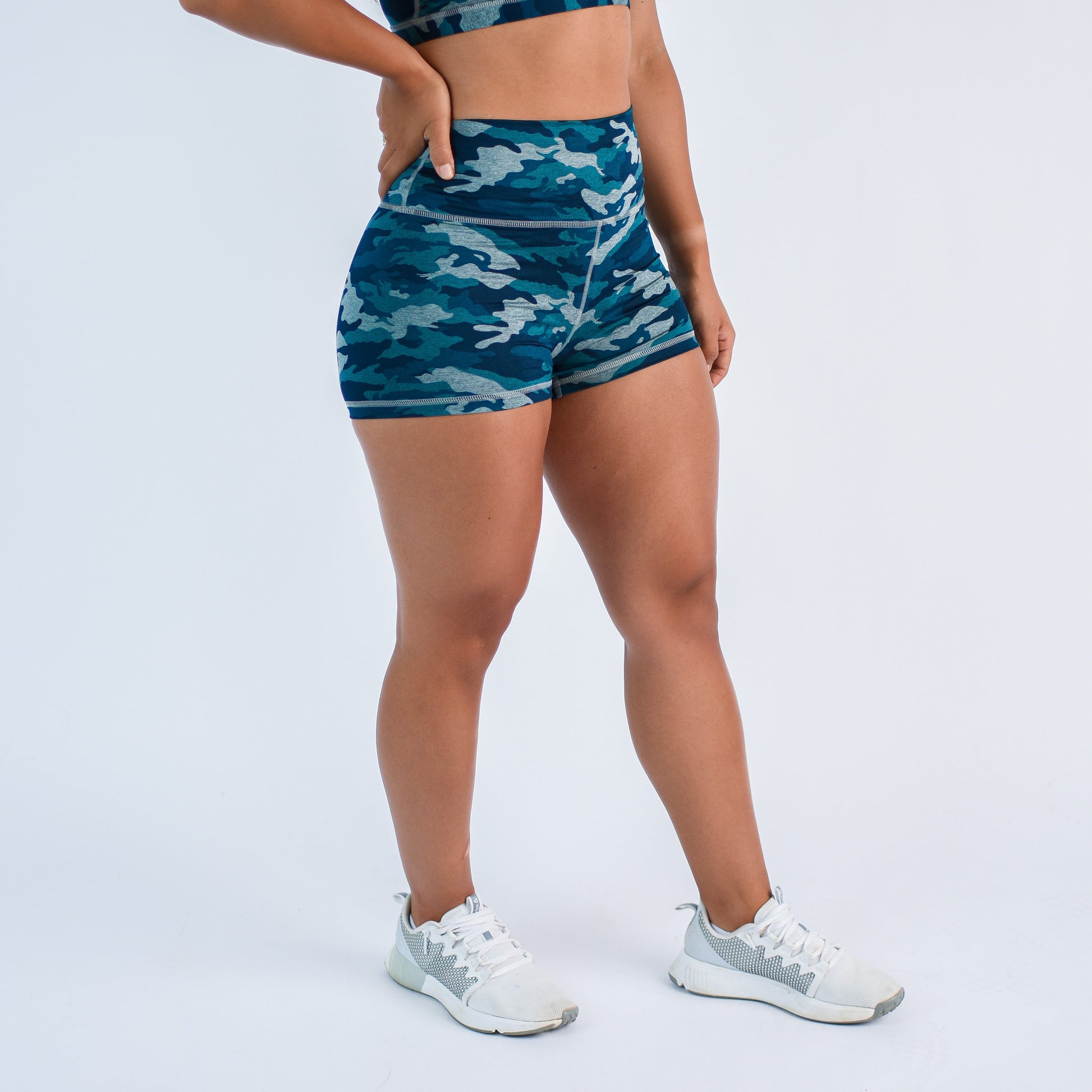 FLEO - True High Original Short 2.5" - Higher Rise - Shorts - hgolbintho-2