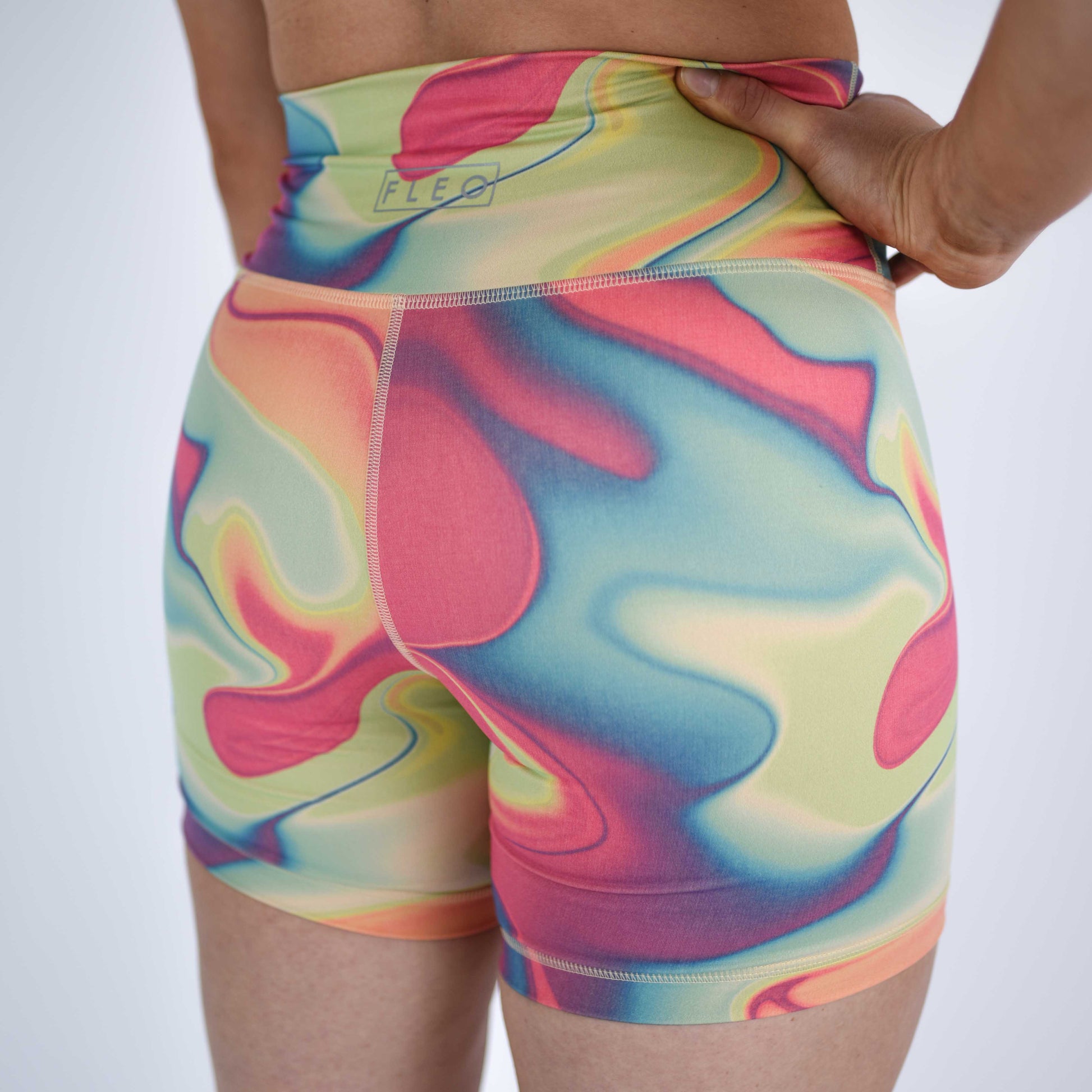 FLEO - Biker Short 6" - High Rise - Shorts - holodescent-5