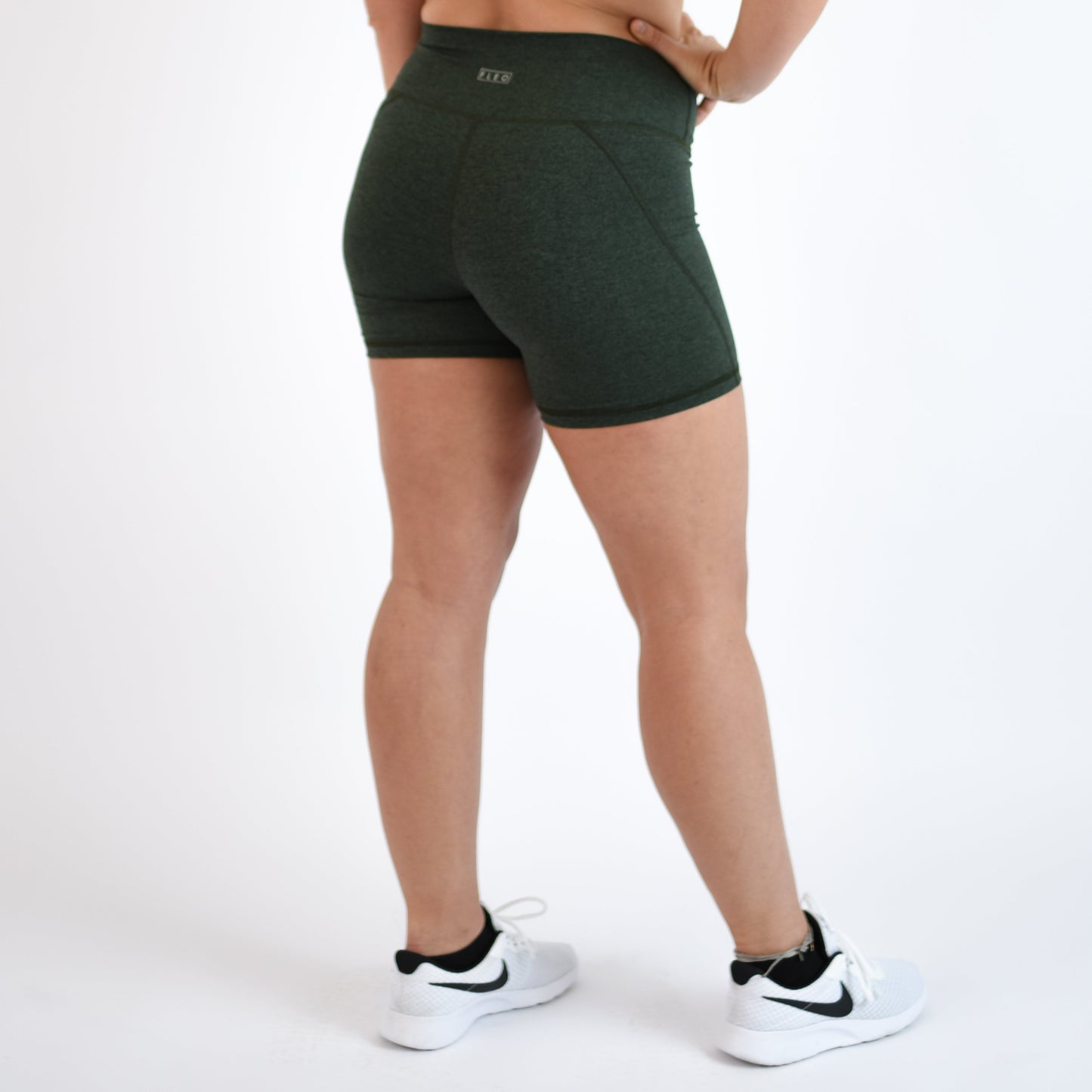 FLEO - Charge Short 5" - No Front Seam - Higher Rise - Shorts - hunter-green-4_e0cc90ec-fe2d-466c-b4b4-d7181aebab43