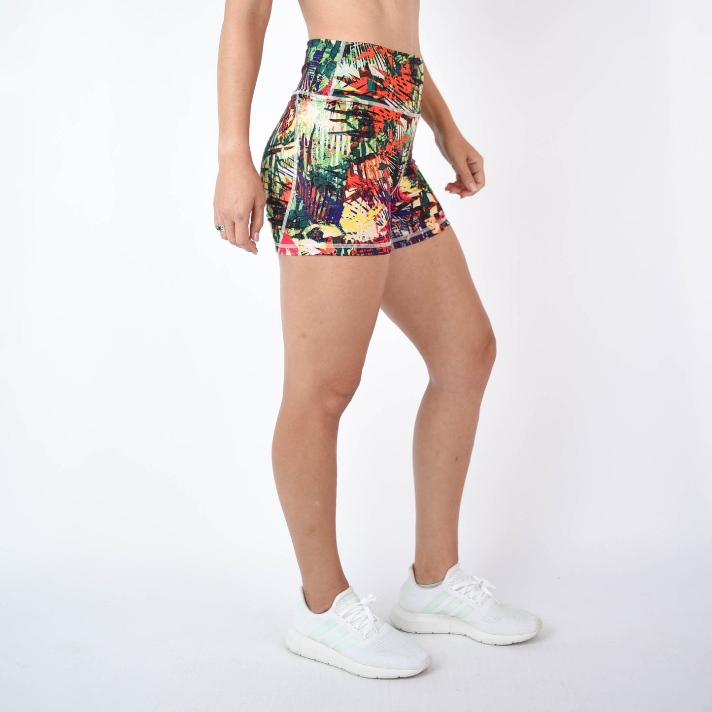 FLEO - True High Contour Short 4" - Higher Rise - Shorts - into-the-wild-2