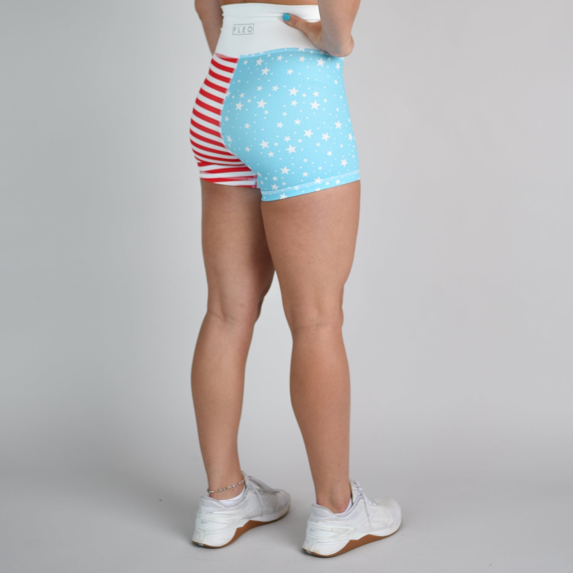 FLEO - V Waistband Short 3.5" - High Rise - Shorts - liberty-4_7cf1fb06-c7a2-4cfd-a1d0-f06f216c844e