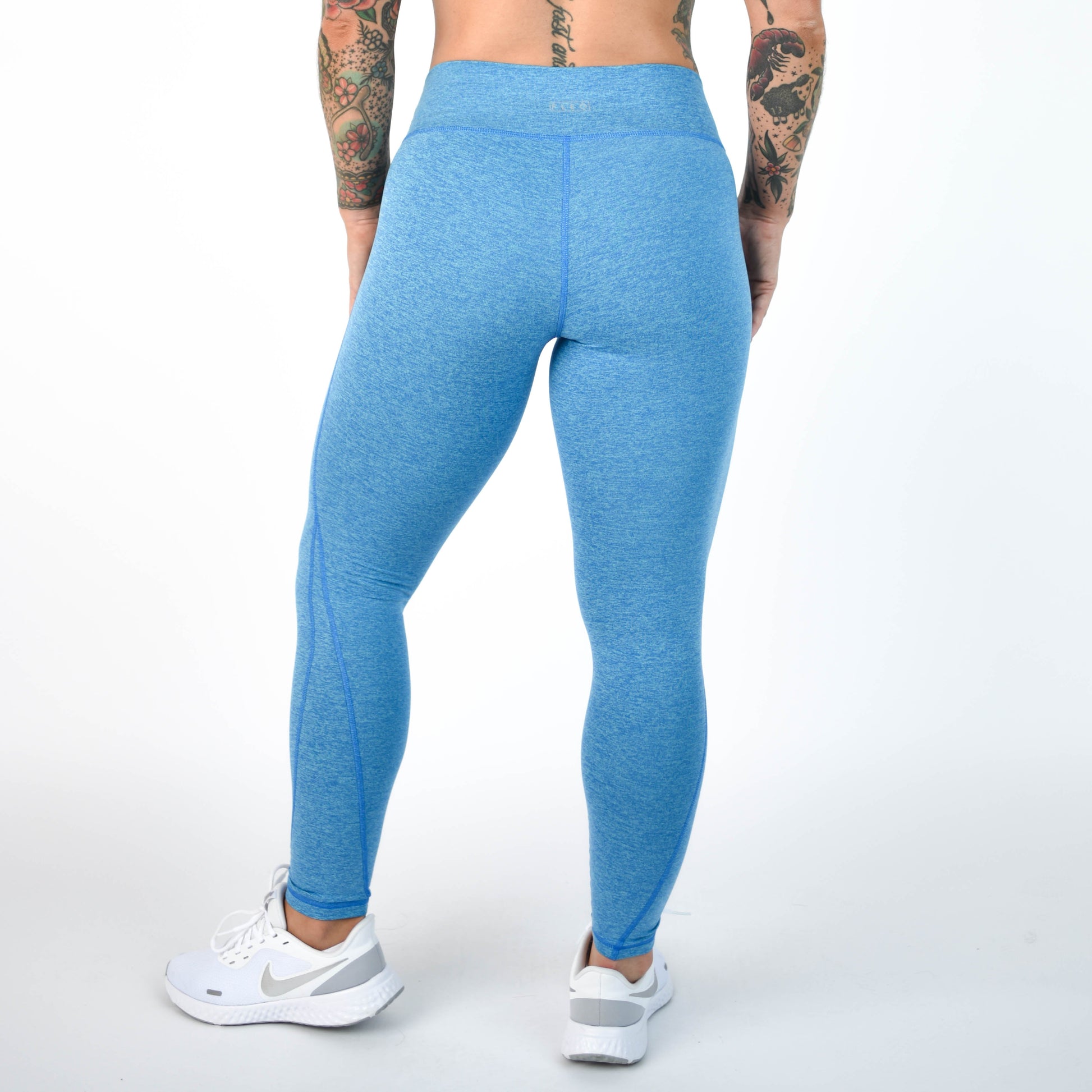 FLEO - Apex Leggings 25" - Mid Rise - Leggings - malibu-5_93614c1f-10ce-4884-b1bd-9b467d7f90db