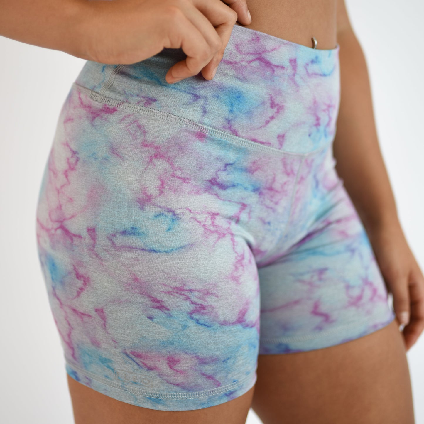 FLEO - Go Go Short 5" - High Rise - Shorts - marble-pink-3