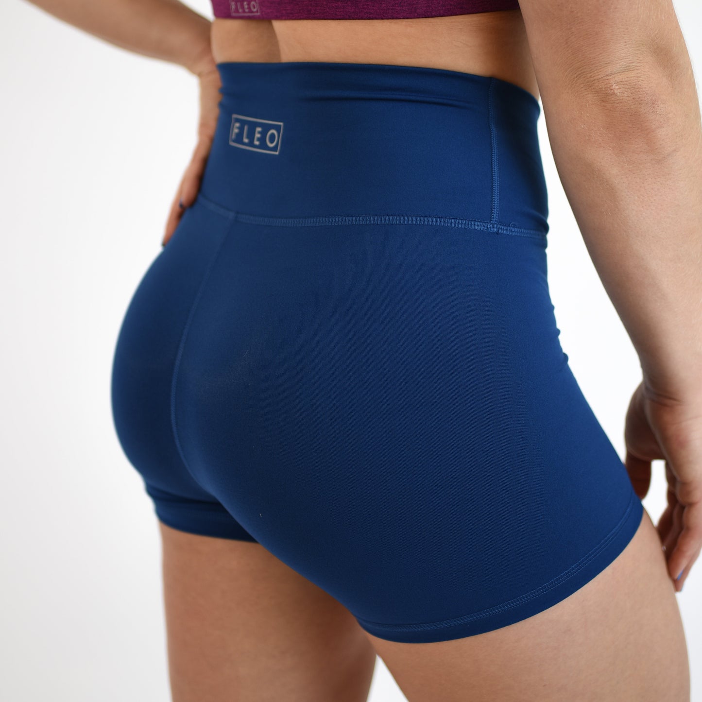 FLEO - V Waistband Short 3.5" - High Rise - Shorts - navy-p-5_63b9ee1f-ed30-4a40-9de6-ebe8ce64c919