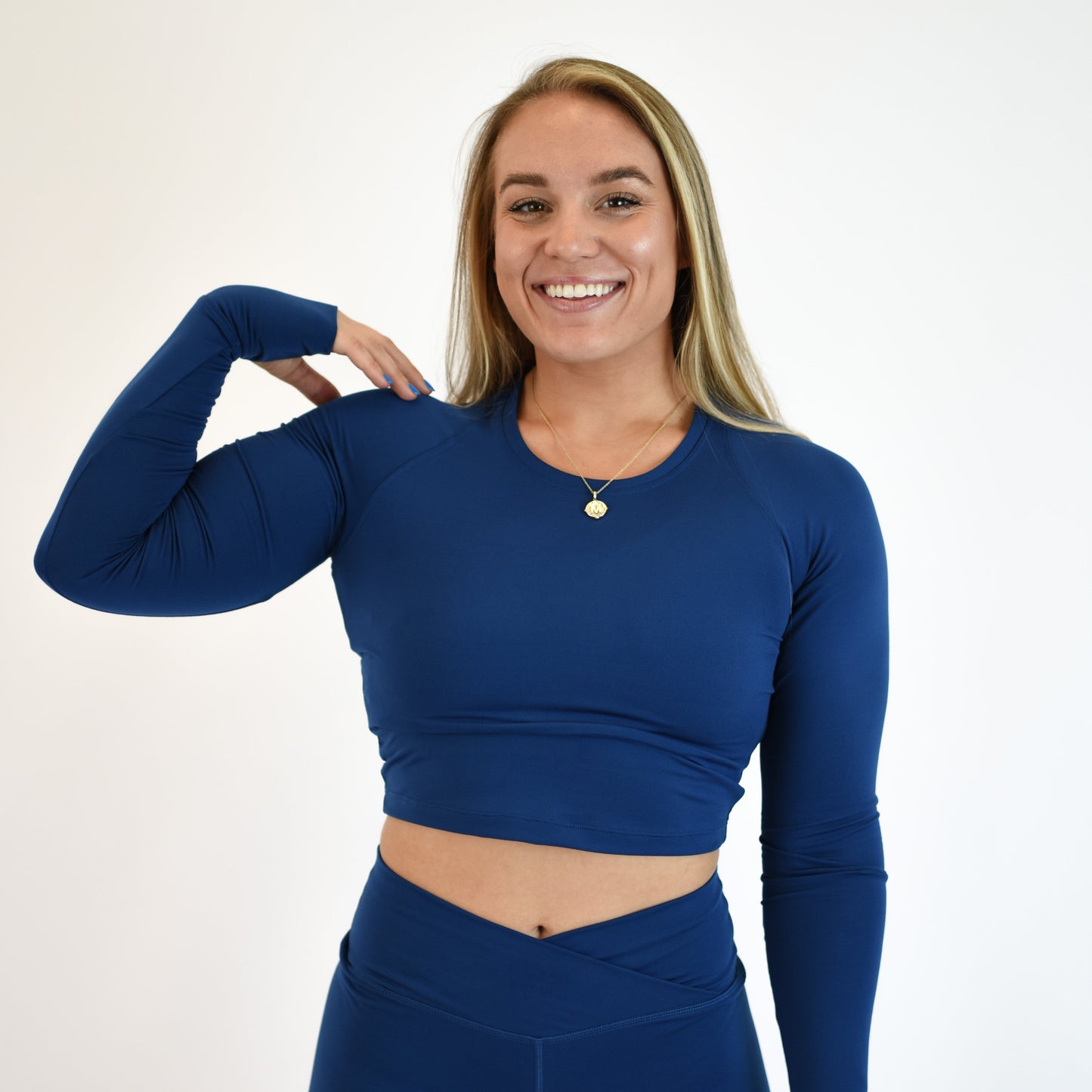 FLEO - Foundation Crop Long Sleeve - Long Sleeve - navy-p_962cdfe0-0017-4d8e-8240-531af441138a