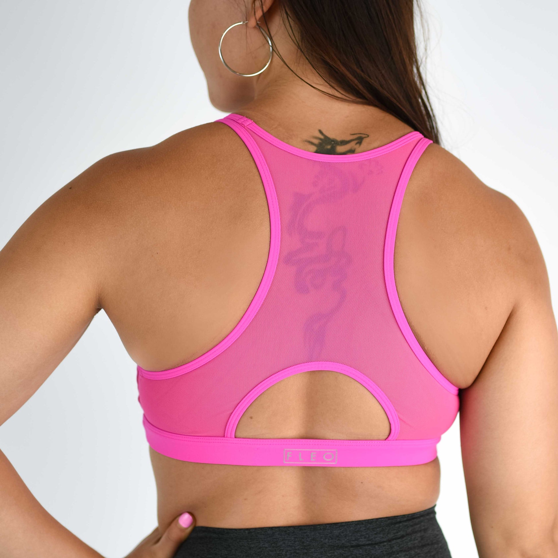 FLEO - Maeve Sports Bra - Light Support - Sports Bra - neon-pink-5_6b35b5b4-7bbd-4869-9baf-ba9b9539b640