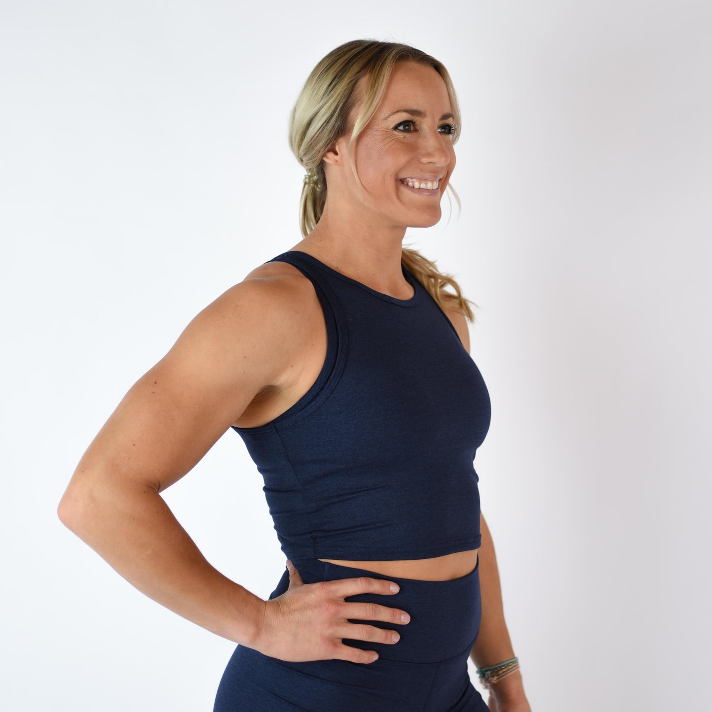 FLEO - Tempo Crop Tank - Fitted - Tank - nightsky-3_9f81d11f-ee51-4a54-bd04-f5b754ce5878