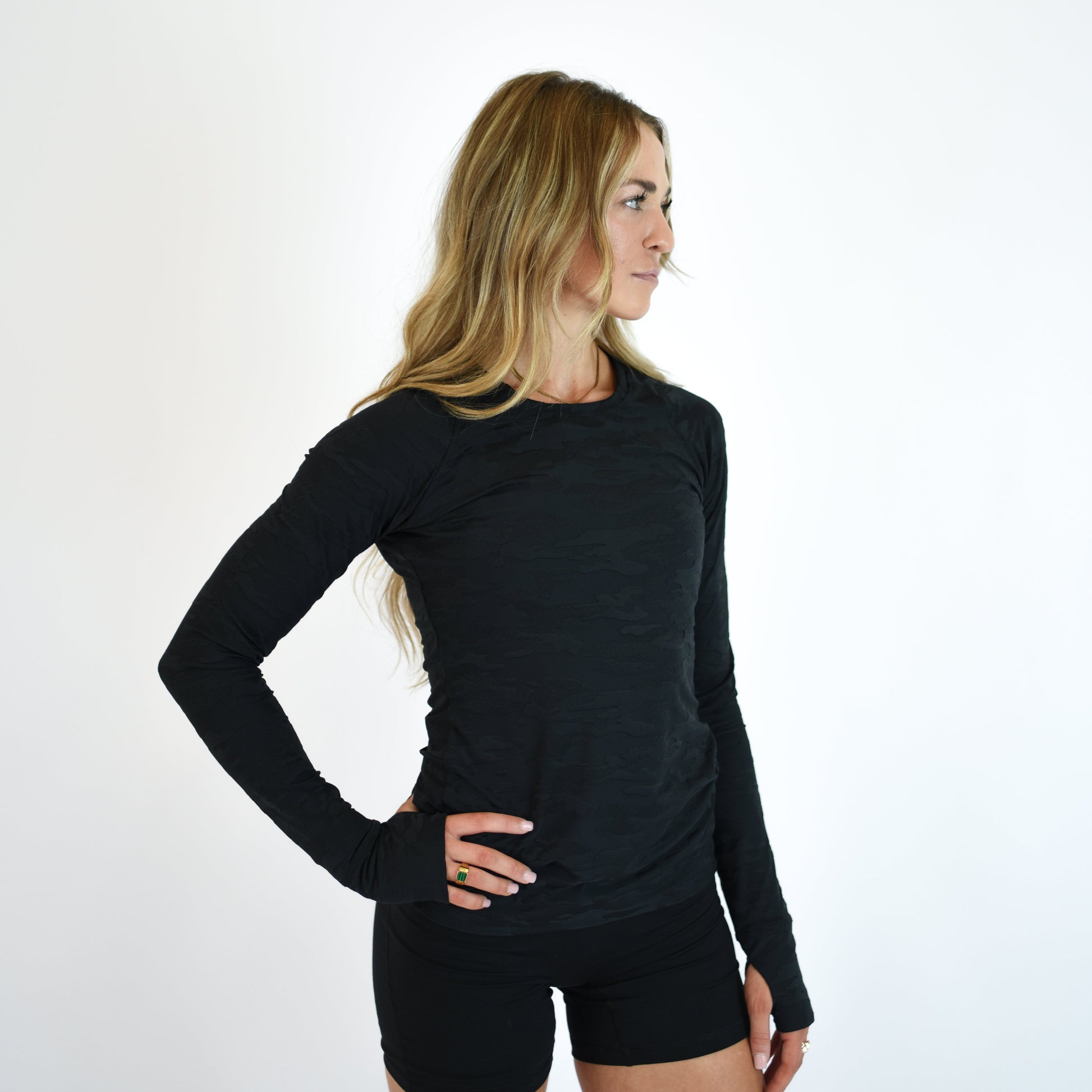 FLEO - Foundation Full Long Sleeve - Long Sleeve - pointelleproductpics-27