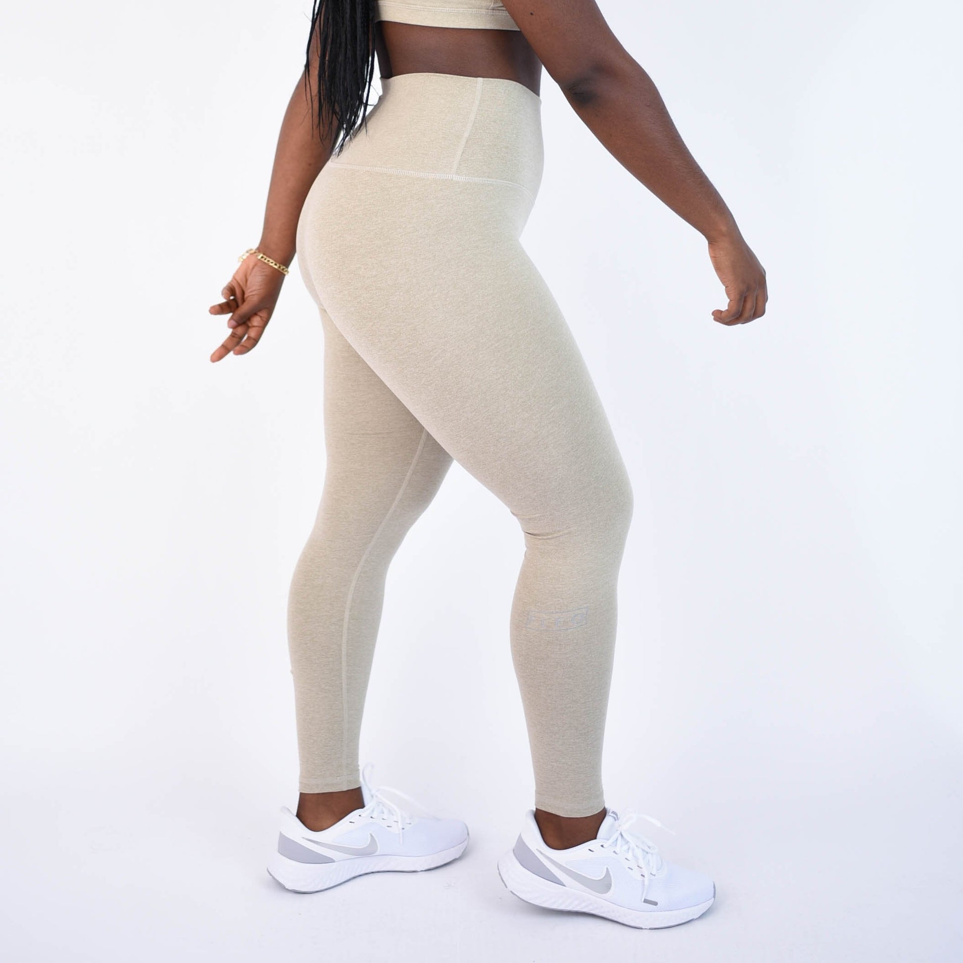 FLEO - El Toro Leggings 25" - High Rise - Leggings - rochelle-3_3fa3bb14-a69f-42cd-a98a-f81667c89c3b