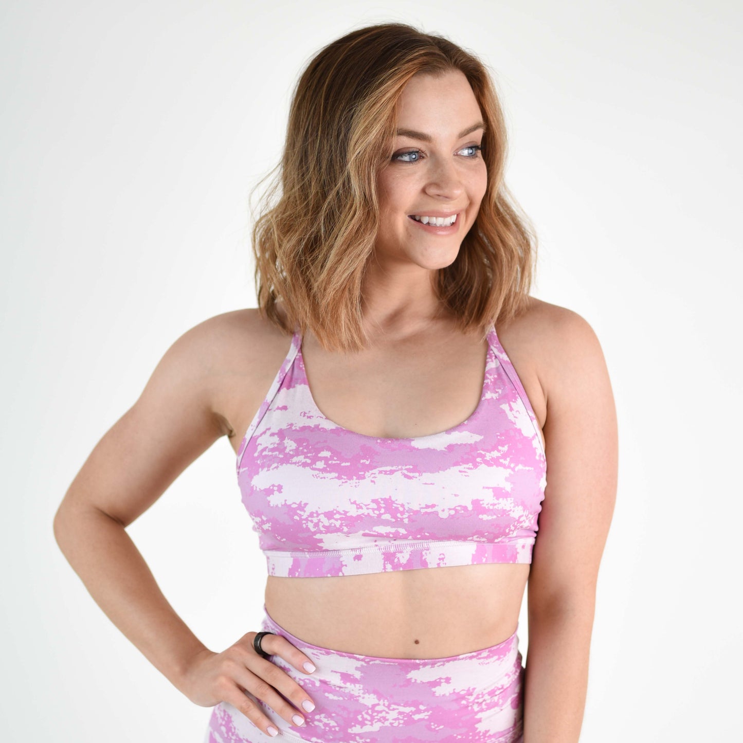 FLEO - Cami Sports Bra - Light Support - Sports Bra - sand-pink-2