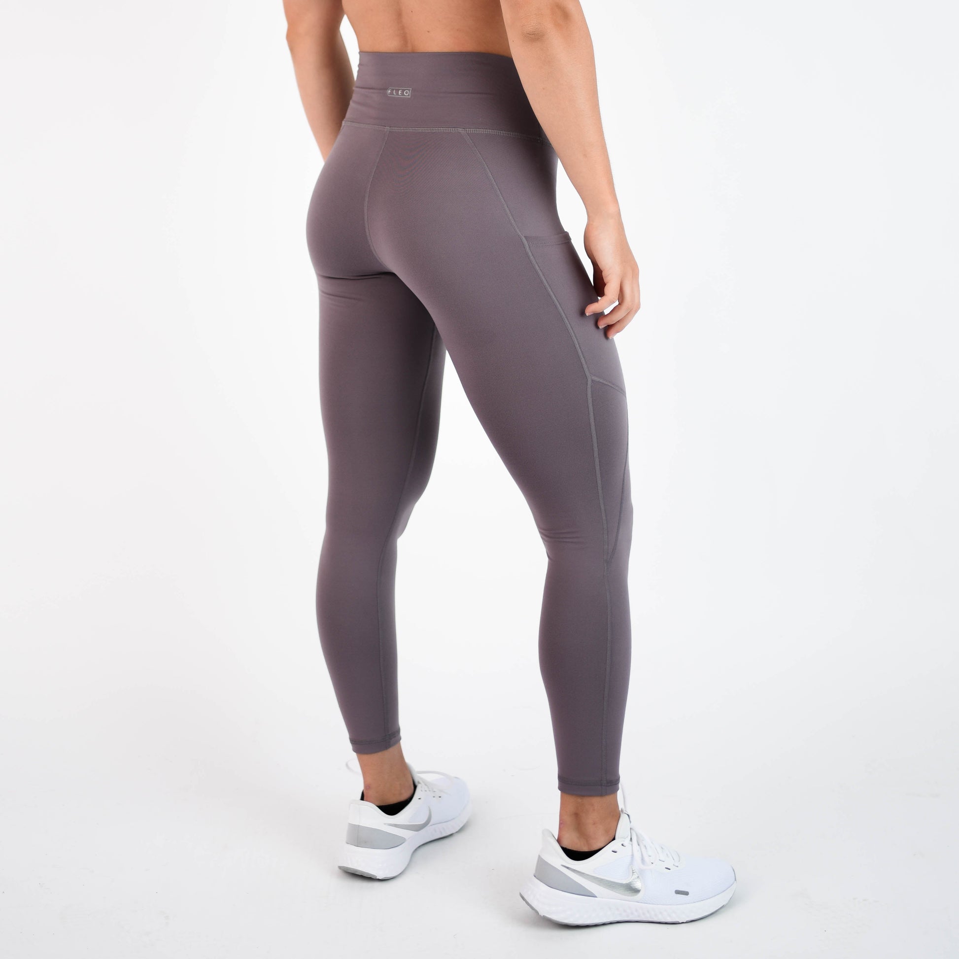 FLEO - Reverie Pocket Leggings 25" - High Rise - Leggings - shark-10