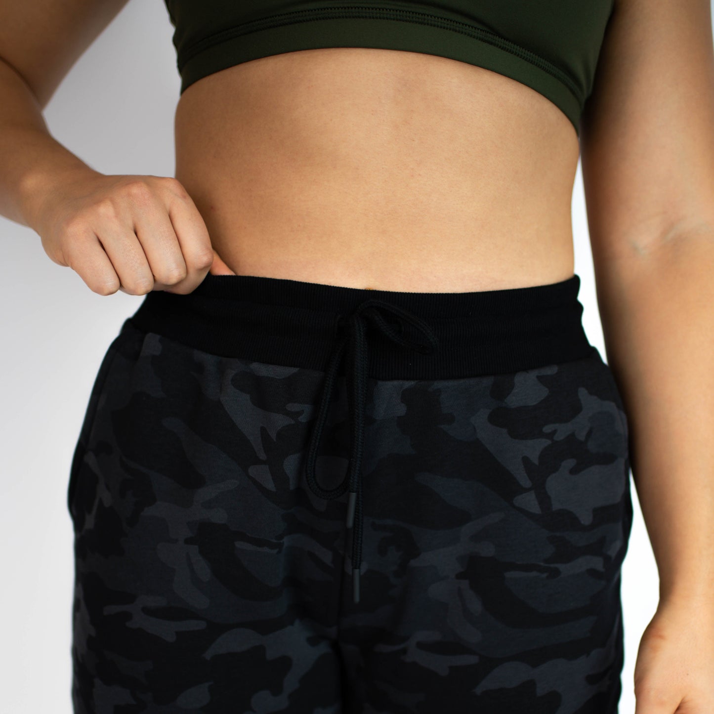 FLEO - Just Right Jogger - Jogger - sizemedium-1