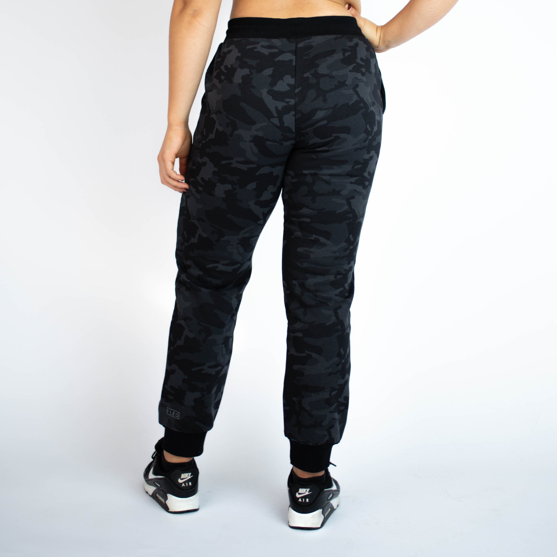 FLEO - Just Right Jogger - Jogger - sizemedium-5