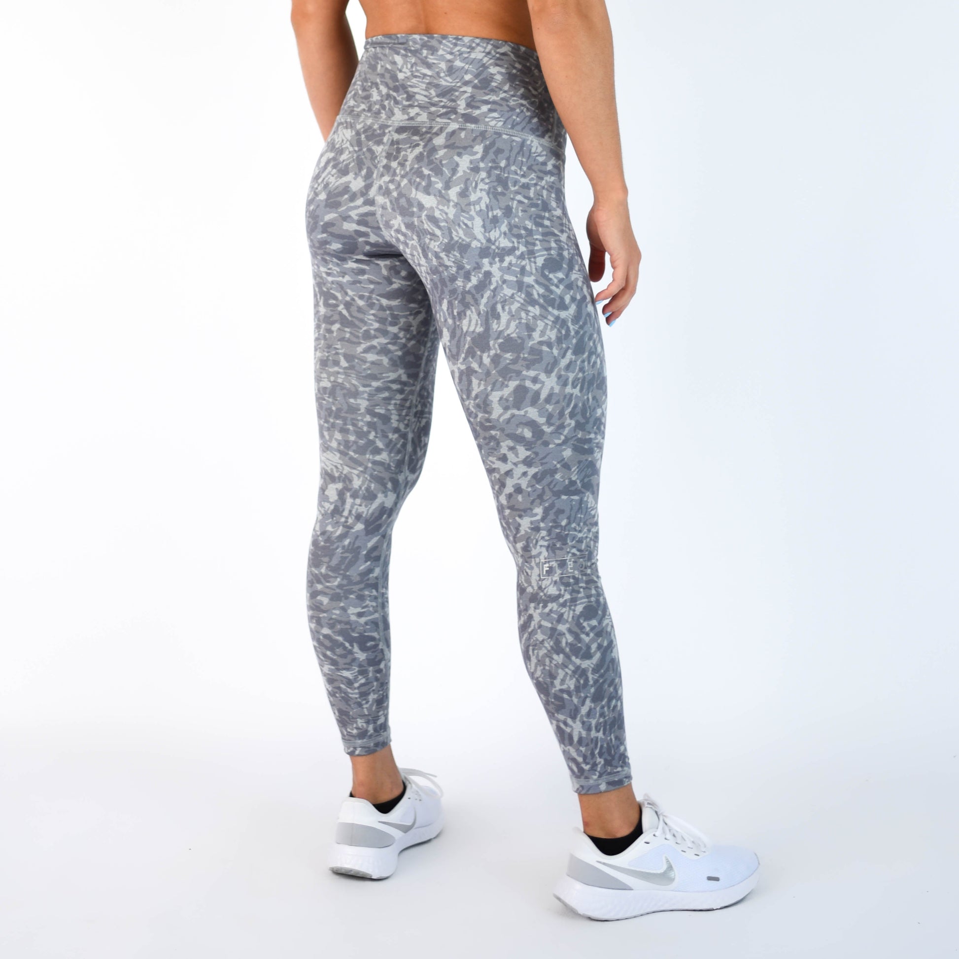 FLEO - El Toro Leggings 25" - High Rise - Leggings - sleet-haze-4_83b07079-59d5-4914-9987-494d44587c54