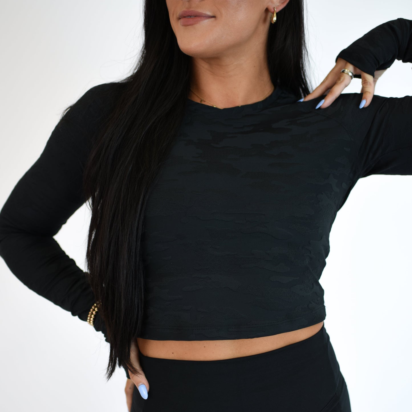 FLEO - Foundation Crop Long Sleeve - Long Sleeve - smaller-2_3c82099a-2dea-46a3-96e4-3b68b89e7488