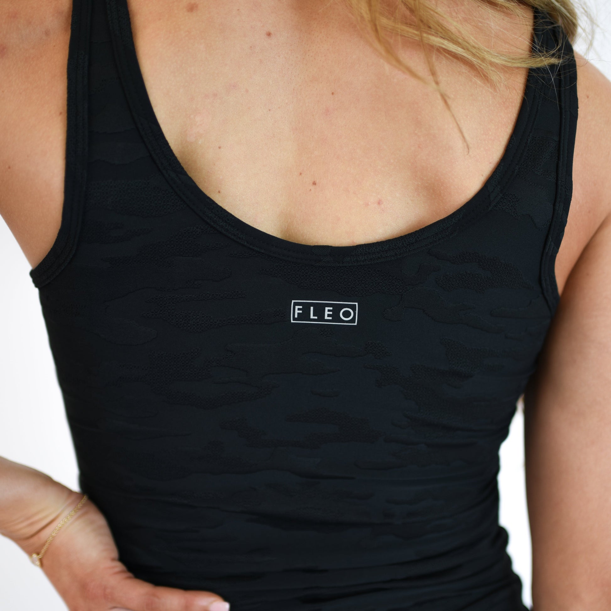 FLEO - Breeze Full Tank - Fitted - Tank - smaller-6